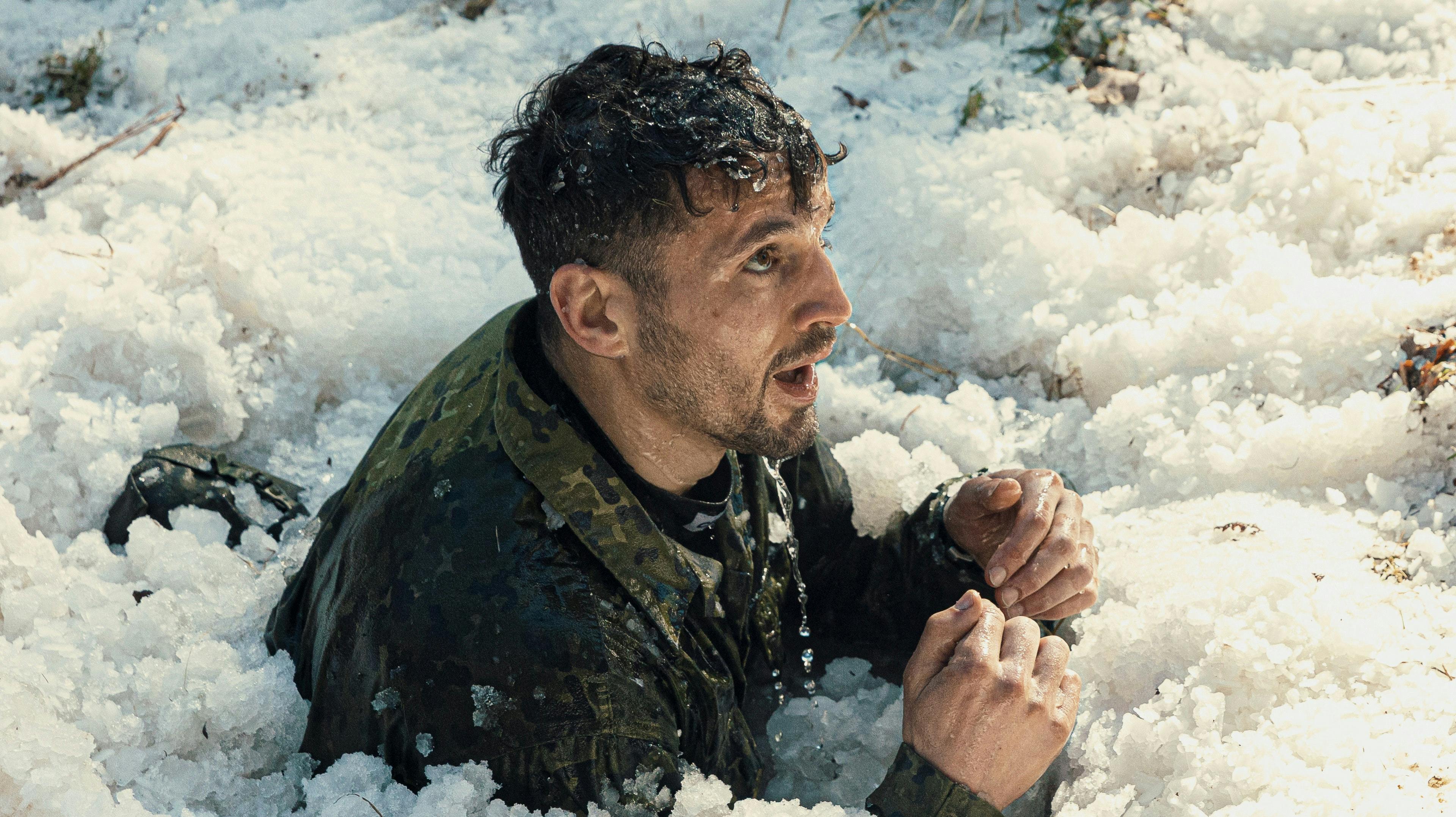 Moumen "Momo" Machlah trak sig fra "Korpset" efter han havde brudt reglerne om at tage smertestillende piller uden lægens viden.