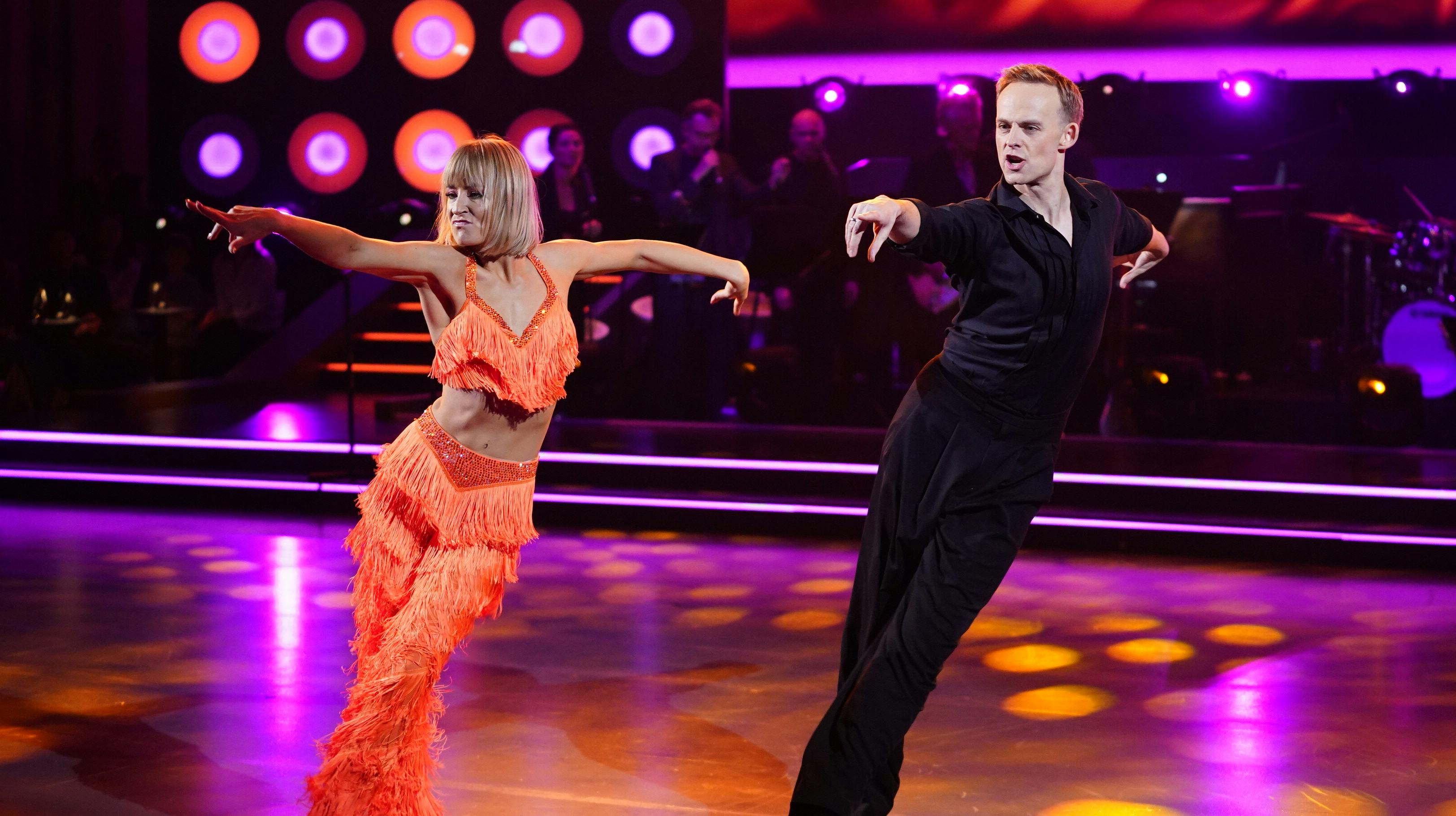 Katinka Lærke og Mads Vad er nu ude af "Vild med dans".