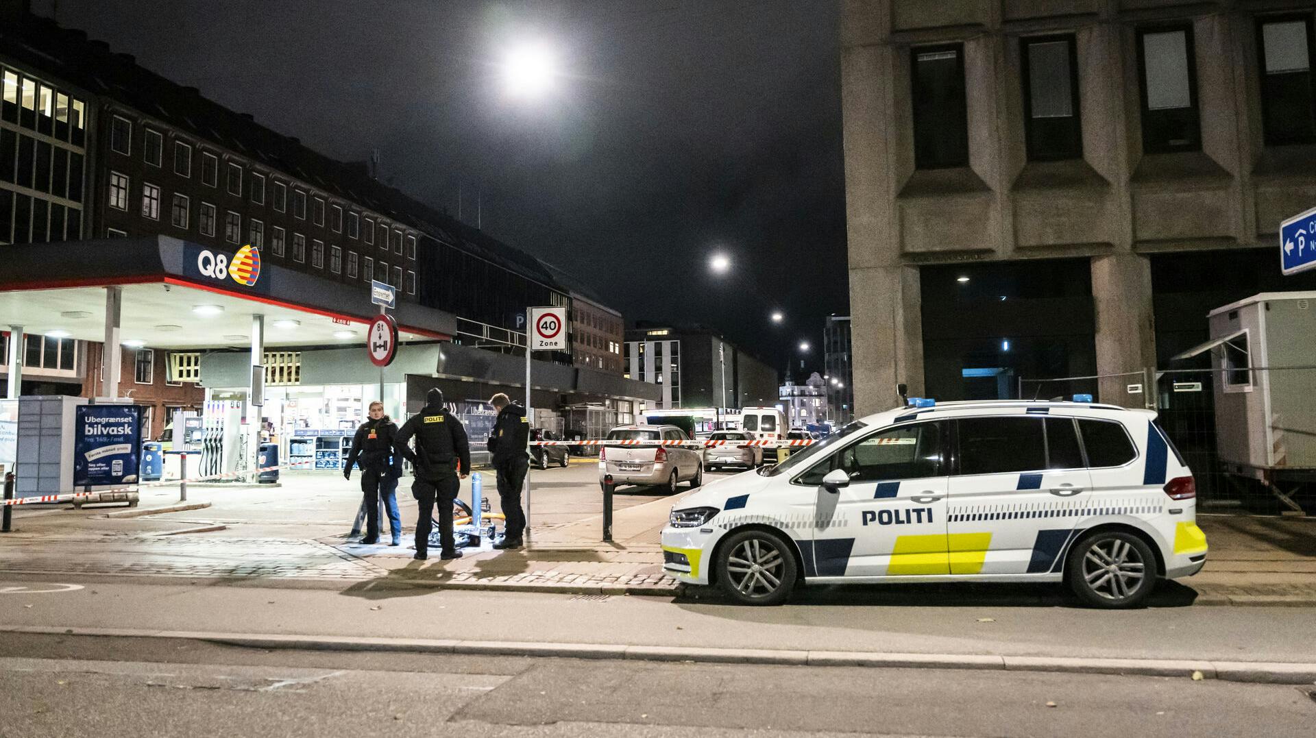 Politiet var torsdag aften massivt til stede omkring gerningsstedet i det indre København. (Arkivfoto).