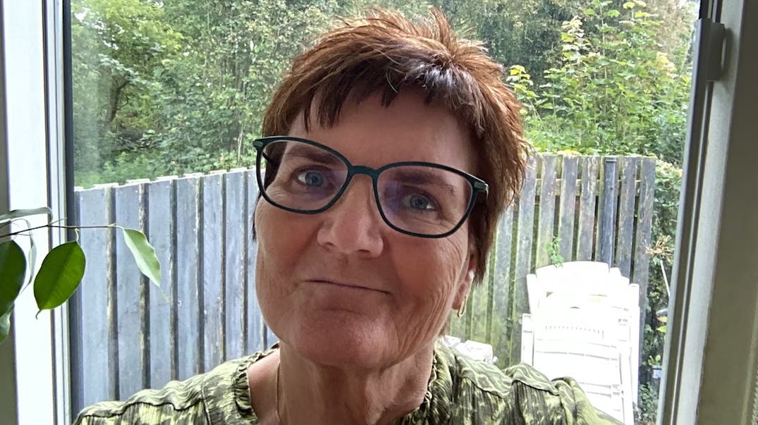 Helle har siden teenageårene haft lipødem, men hun blev først diagnosticeret i 2020. For selv hendes egen læge kendte ikke til den kroniske sygdom.