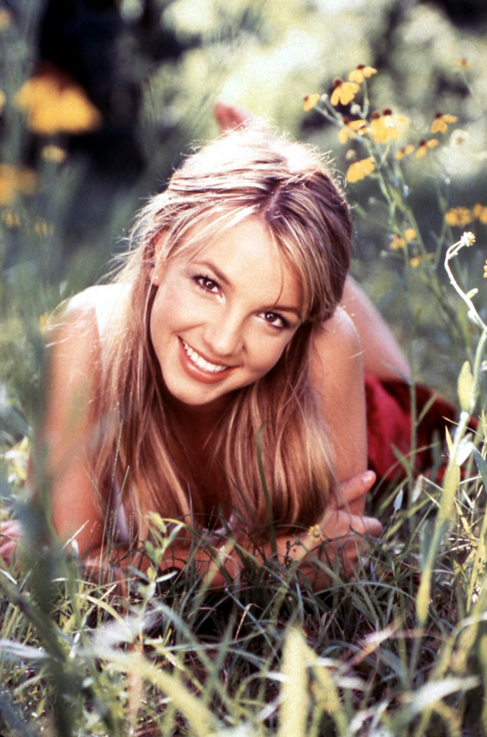 Britney Spears blev kendt som naboens datter, da hun brød igennem med nummeret "...Baby One More Time" i 1998.
