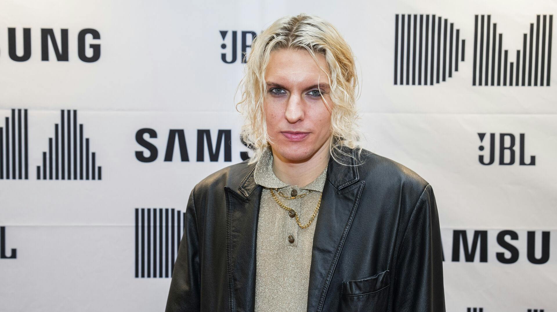 Mattias Kolstrup. Gæsterne ankommer på den røde løber til Danish Music Awards i Moltkes Palæ torsdag den 3. november 2022. (Foto: Martin Sylvest/ Ritzau Scanpix 2022)