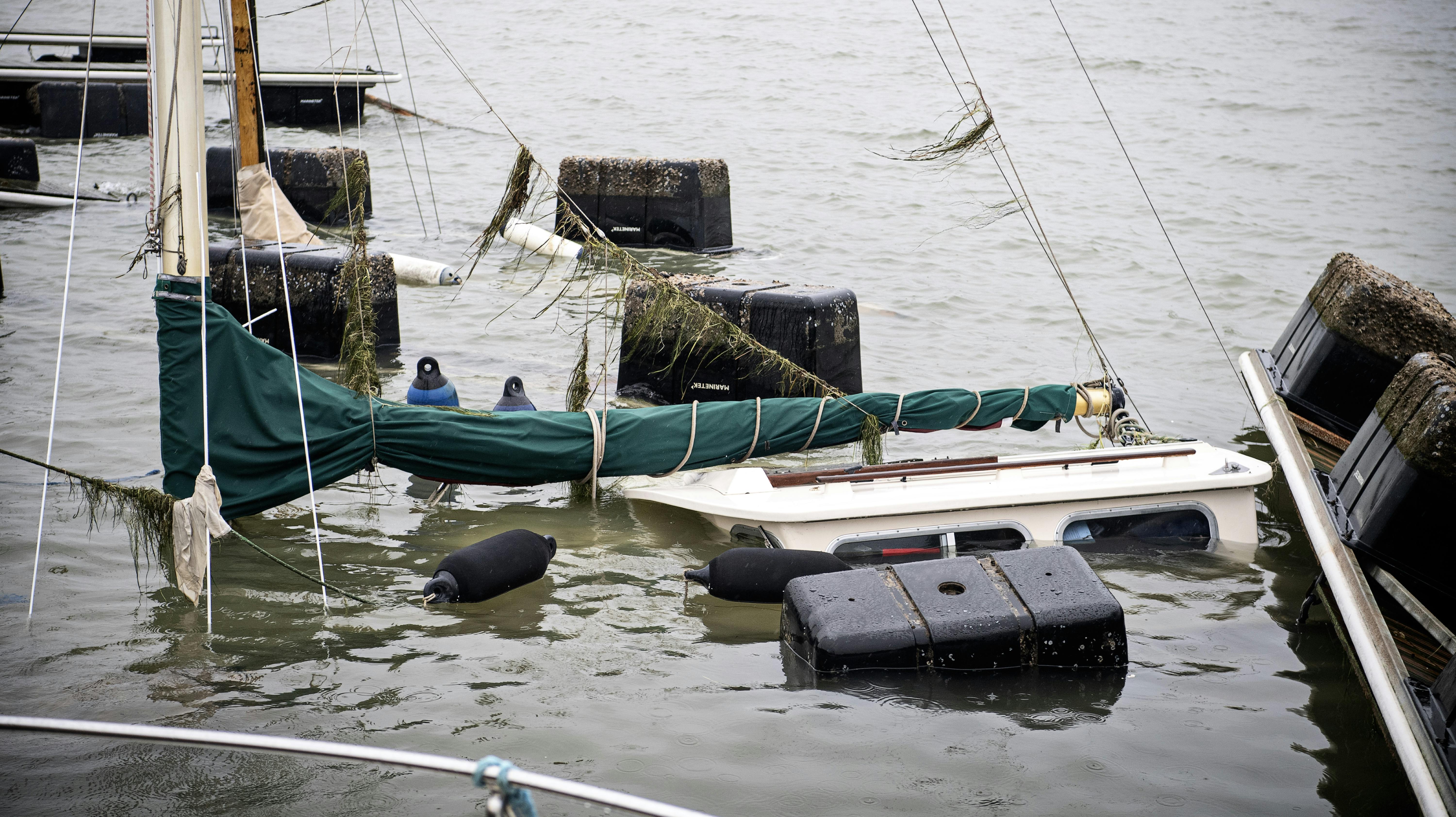 Allerede i løbet af weekenden stod det klart, at ødelæggelser og oversvømmelser var omfangsrige på blandt andet Præstø på Sydsjælland - nu er de berørte områder udvidet 