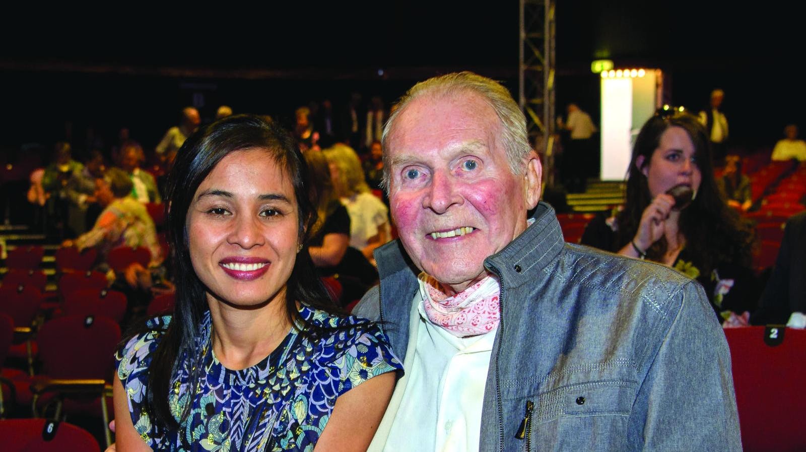 Klaus Paghs fjerde kone, Nancy, blev også hans sidste. Hun var 45 år yngre end sin mand, og har altså mange år foran sig til at nyde arven – når engang hun får den.