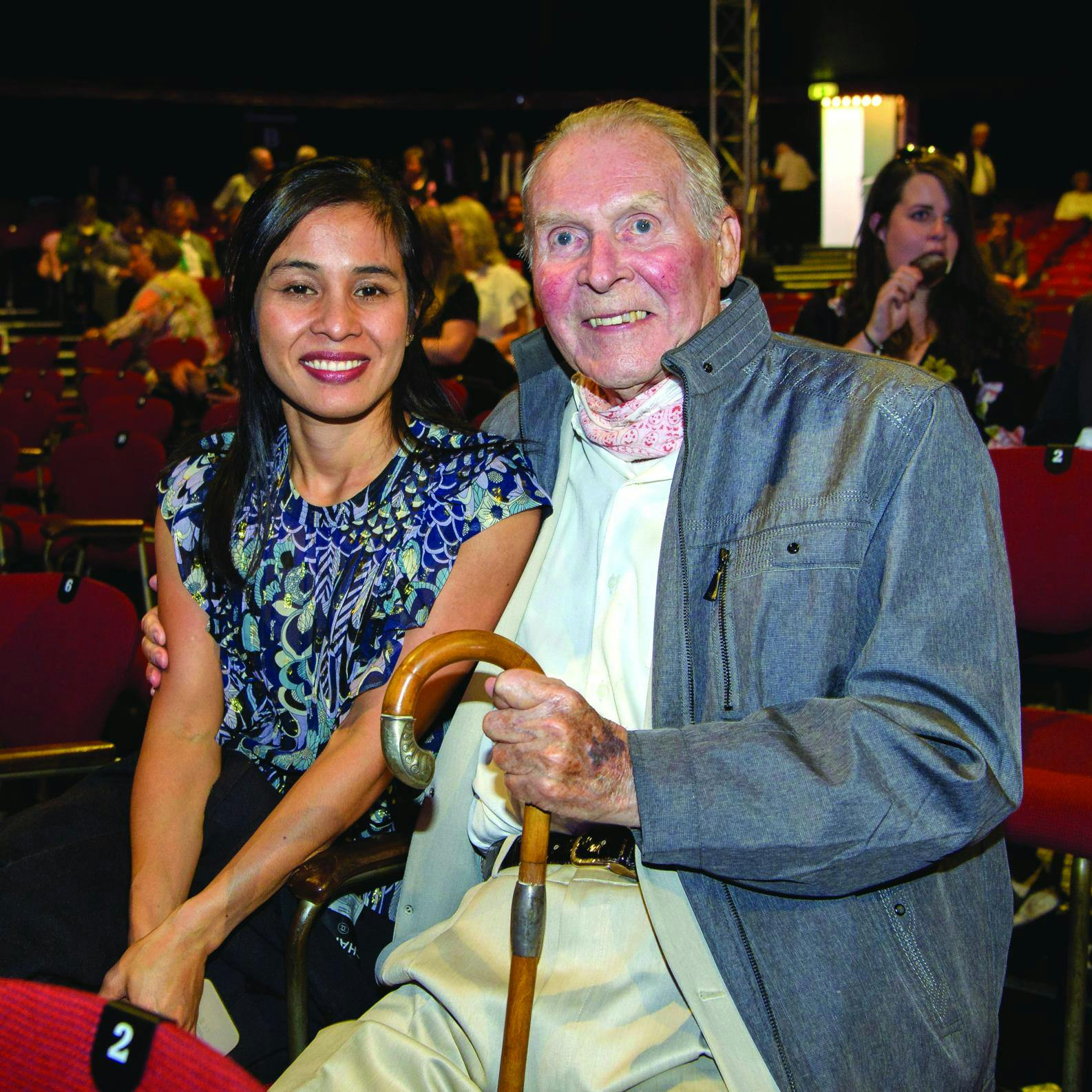 Klaus Paghs fjerde kone, Nancy, blev også hans sidste. Hun var 45 år yngre end sin mand, og har altså mange år foran sig til at nyde arven – når engang hun får den.