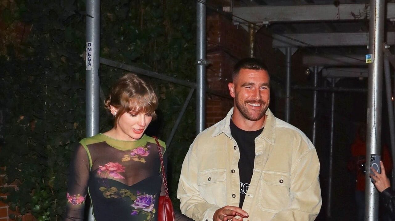 New York, NY - Lovebirds Taylor Swift a