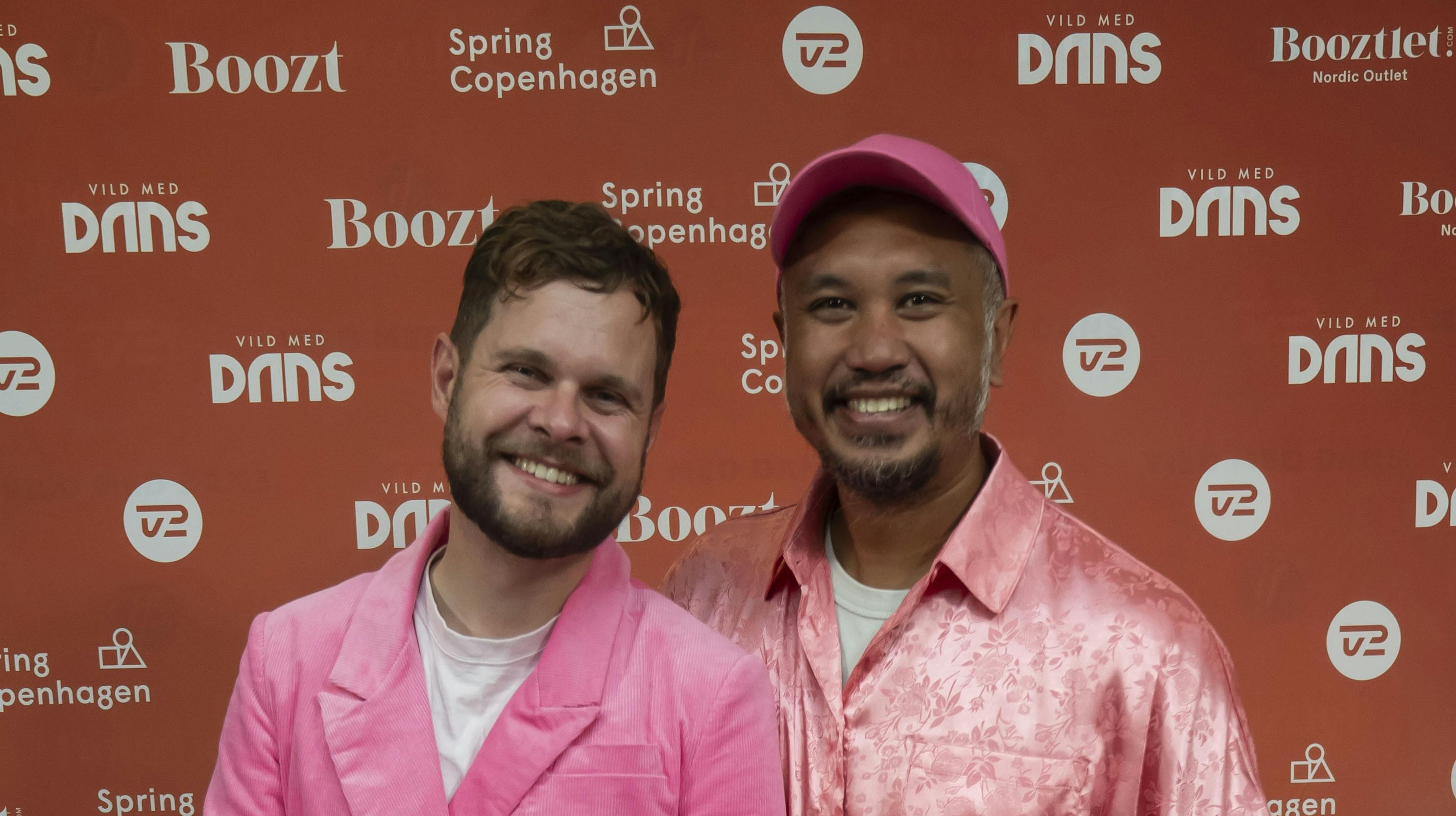 Kaspar og Lambang kan snart holde deres lille søn i armene for første gang. 