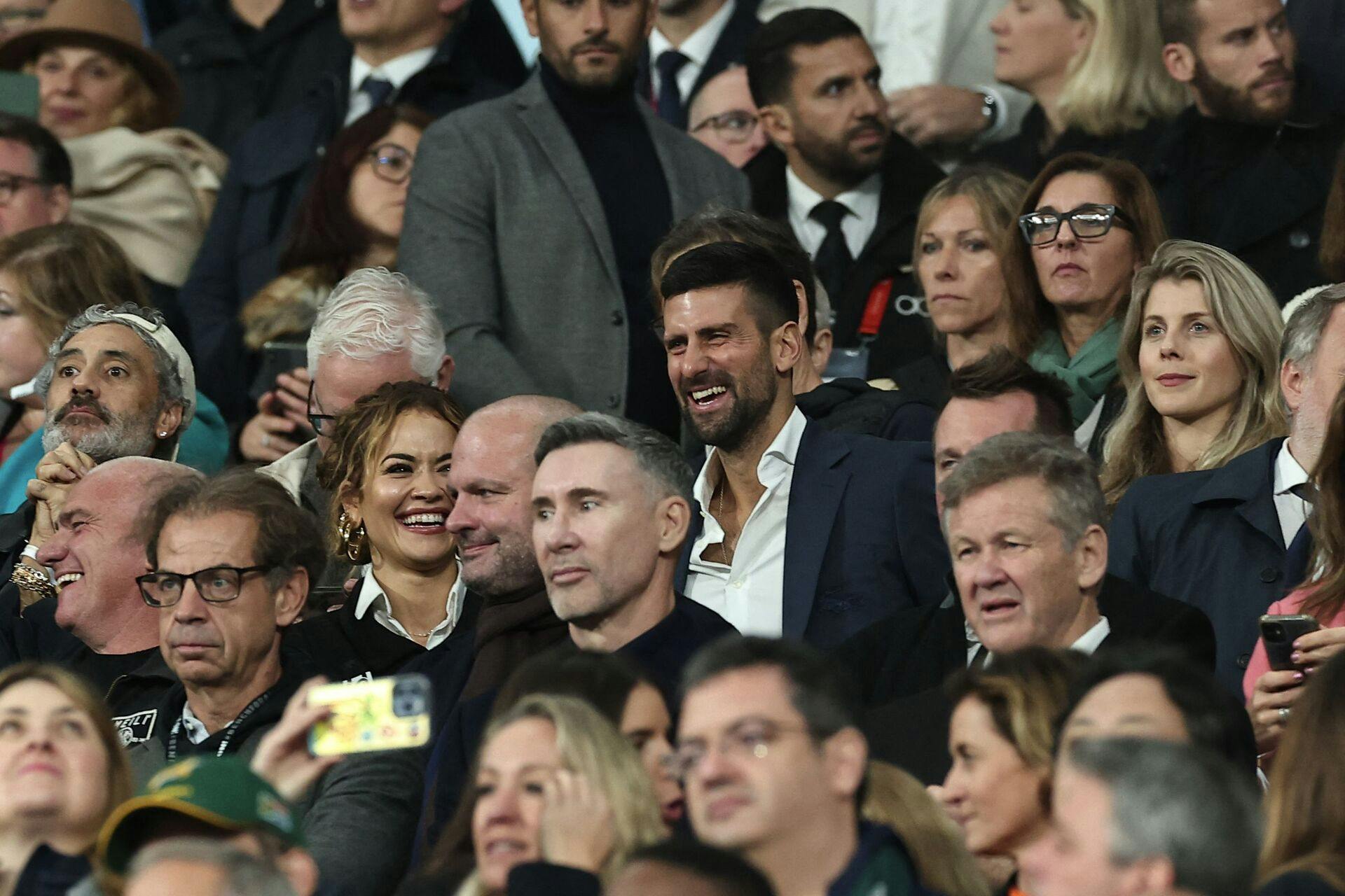 Novak Djokovic og Rita Ora nød lørdag aften sammen på Stade de France.