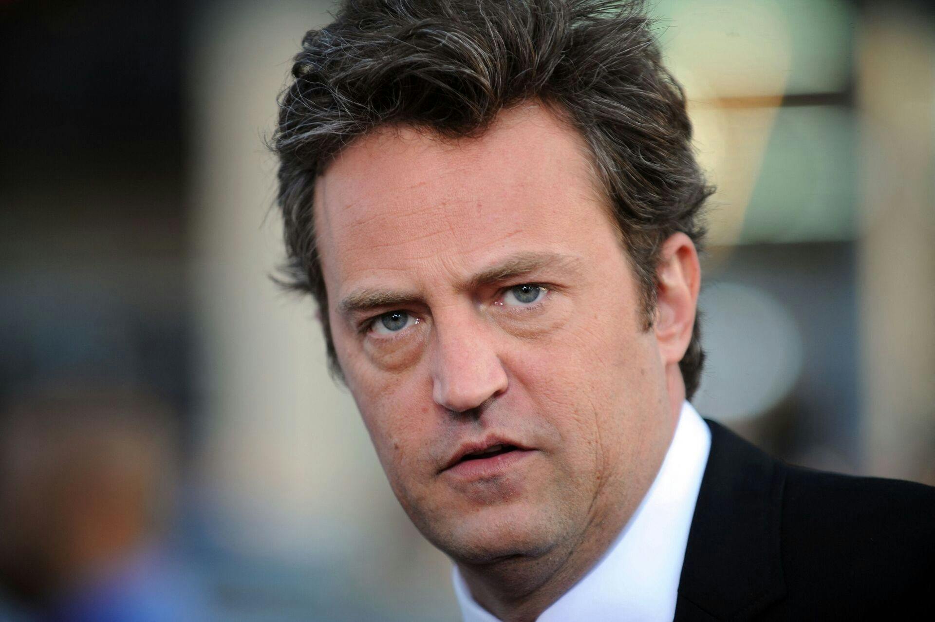 (FILES) Actor Matthew Perry arrives at the Los Angeles premiere of 17 Again at the Grauman's Chinese Theater in Hollywood, California, April 14, 2009. 'Friends' actor Matthew Perry dies aged 54 (Photo by Gabriel BOUYS / AFP)