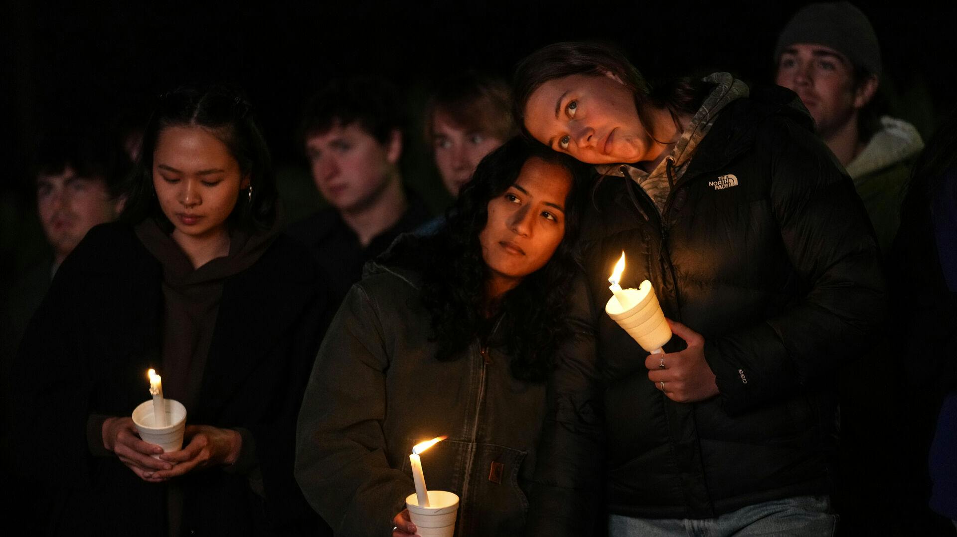 25. oktober dræbte Robert Card 18 og sårede 13 på en bar og i en bowlinghal i Maine.