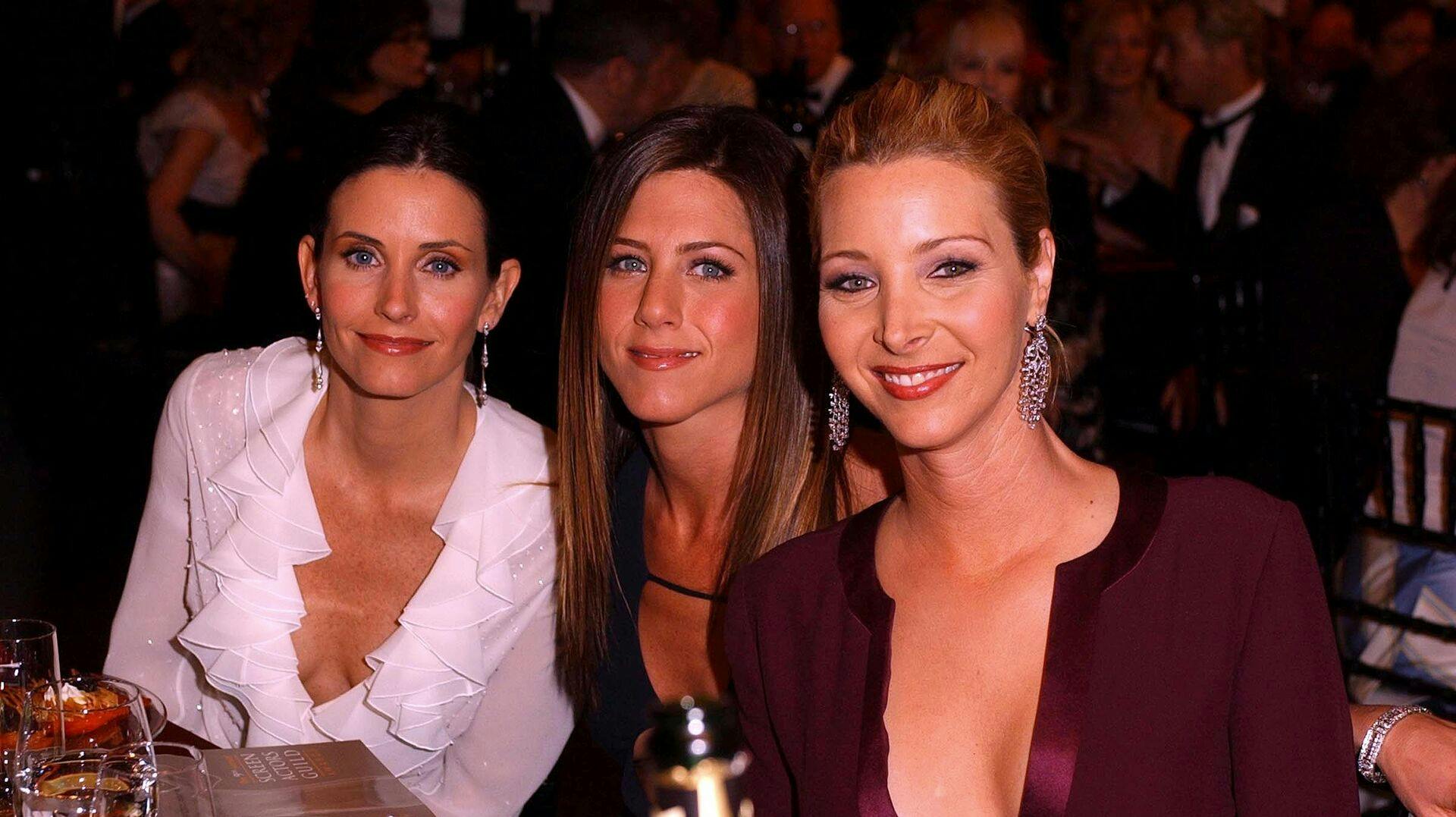 Courteney Cox, Jennifer Aniston og Lisa Kudrow var knuste over Matthew Perrys dødsfald.