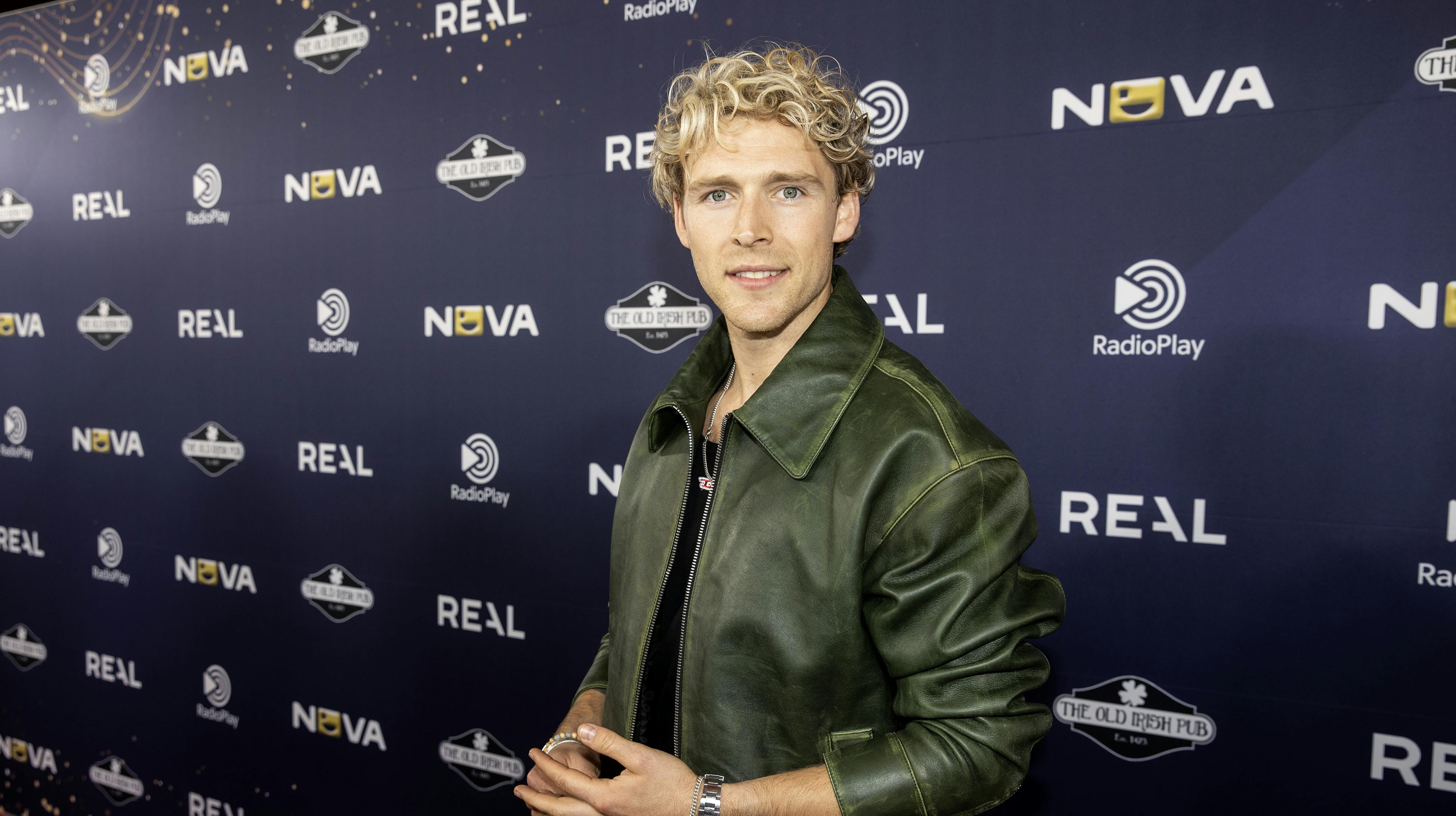 Christopher står bag sangen "Valdes Jul", der er titelsang til TV 2's julekalender af samme navn.