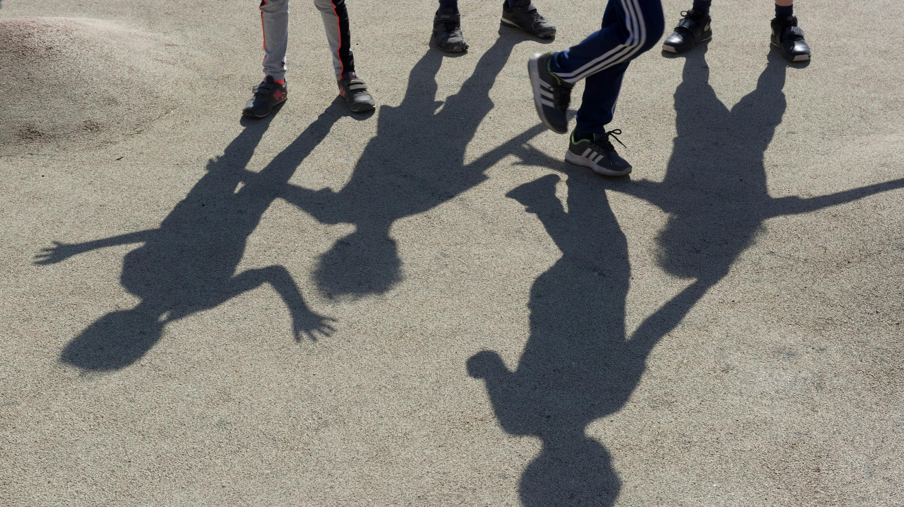 Elevernes opførsel går ud over de ansattes skole på Rismølleskolen i Randers.