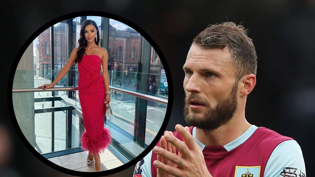 Erik Pieters har tidligere spillet i blandt andet Burnley og Stoke City.