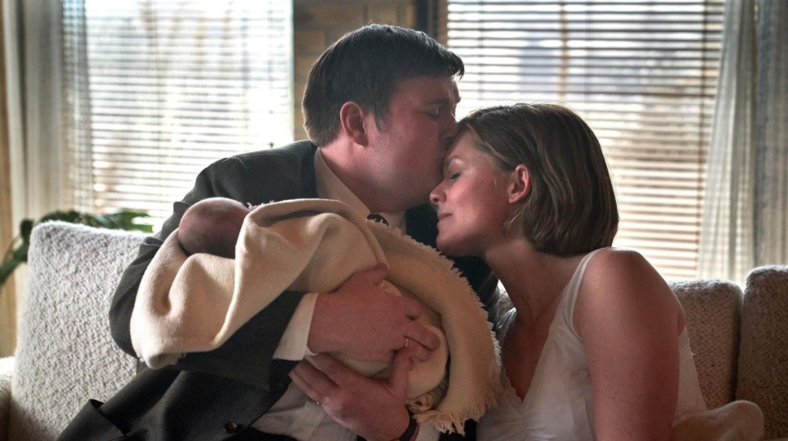 Skuespilleren er for tiden aktuel i DR-serien ”Carmen Curlers”, hvori hun spiller rollen som Lis, der i sæson to af serien er gift med Frans og skal have et barn med ham.