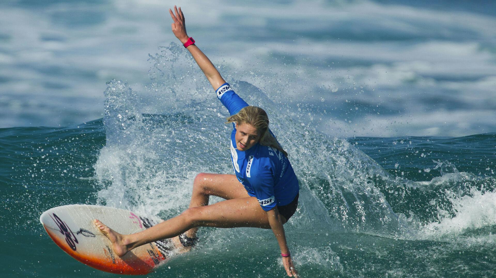 Den professionelle australske surfer Laura Enever kan omsider kalde sig rekordindehaver.