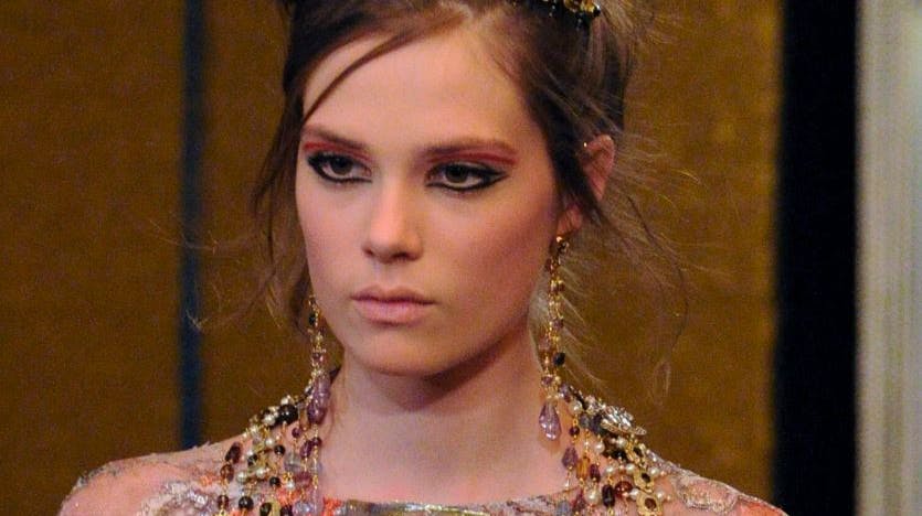 30-årige Caroline Bille Brahe har arbejdet som model for de store modehuse, siden hun var teenager.