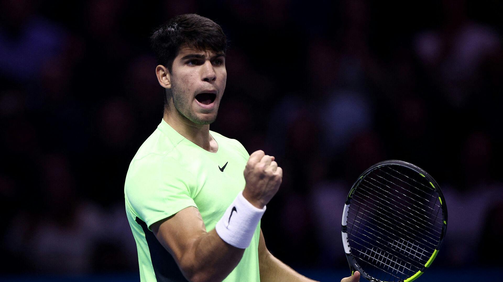 Carlos Alcaraz var flyvende i sin anden kamp ved ATP Finals, hvor han mødte Andrey Rublev i deres første indbyrdes opgør. 