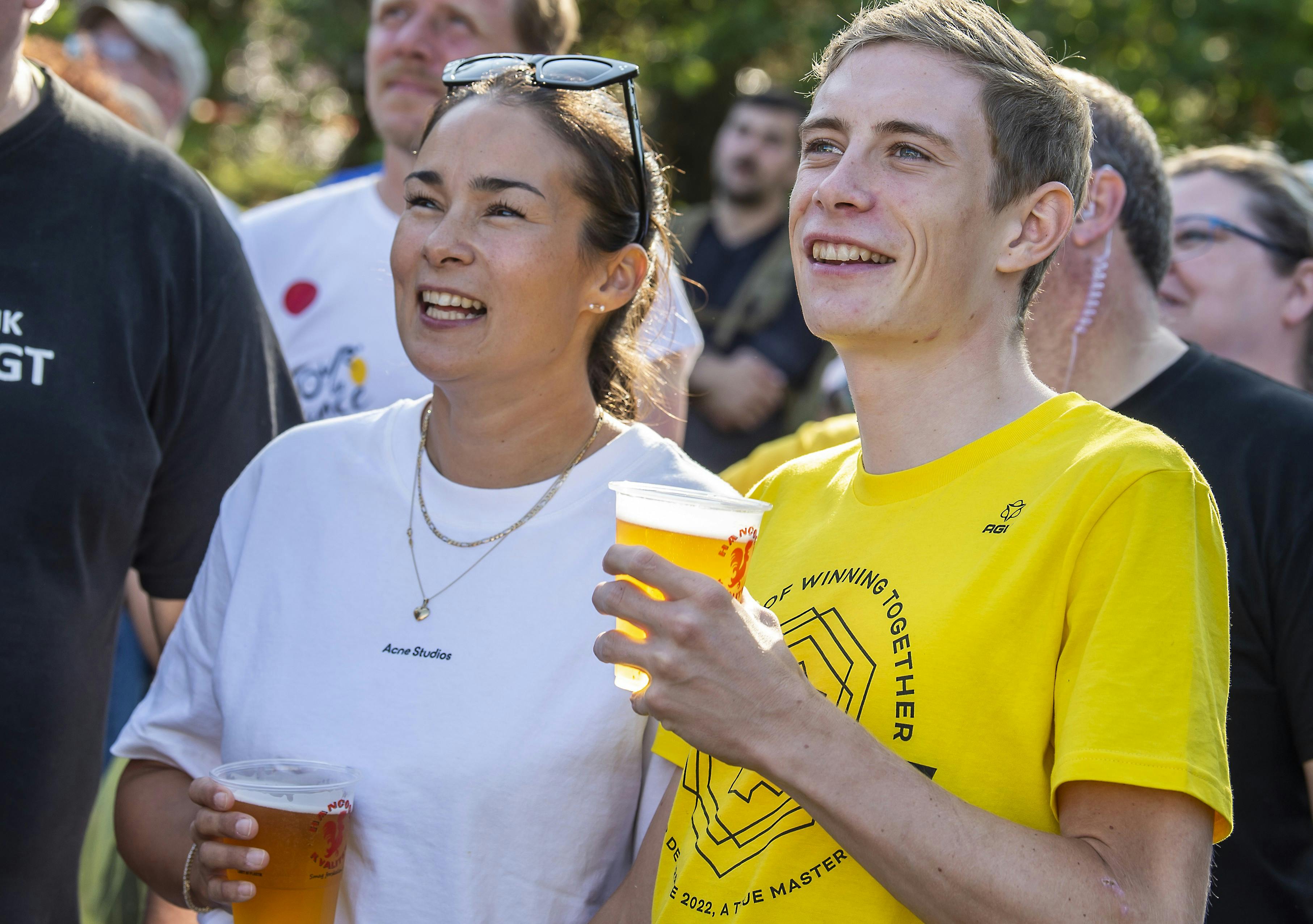 Jonas og Trine blev gift tidligere på året. Brylluppet har de dog holdt godt skjult, men nu sætter Jonas Vingegaard lidt flere ord på sommerens fest.