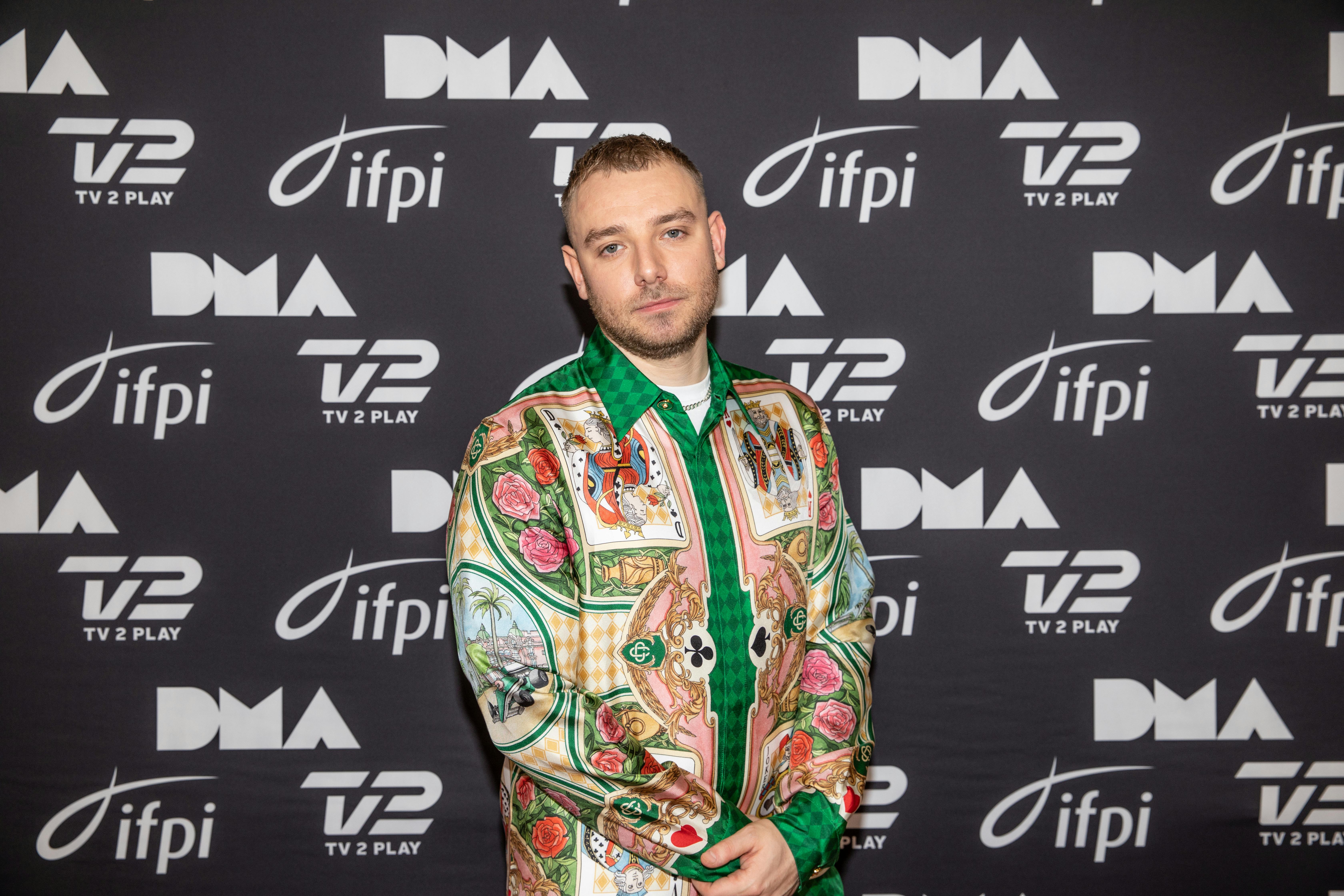 Topgunn takkede torsdag aften nej til interview og billeder ved DMA 2023. For to år siden til samme show var sagen en nogen anden, som det fremgår på billedet.