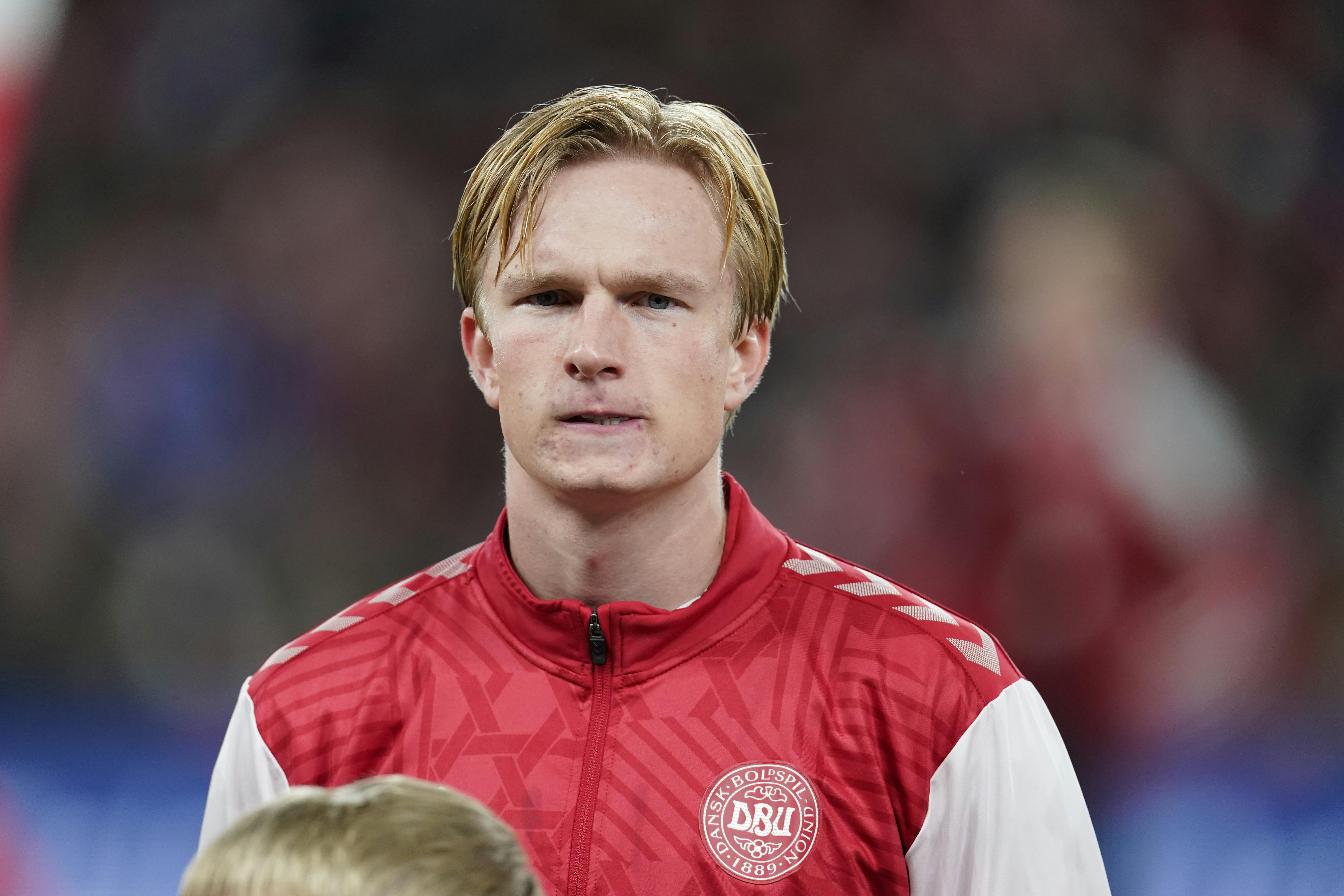 Viktor Kristiansen kunne høre den danske nationalsang fra banen for første gang fredag aften.