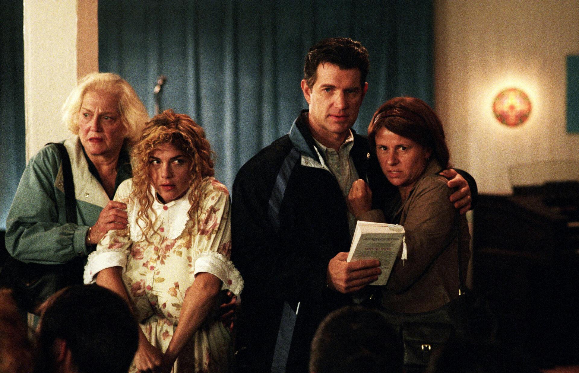 A DIRTY SHAME [US 2004]  [L-R] SUZANNE SHEPHERD, SELMA BLAIR, CHRIS ISAAK, TRACEY ULLMAN     Date: 2004
