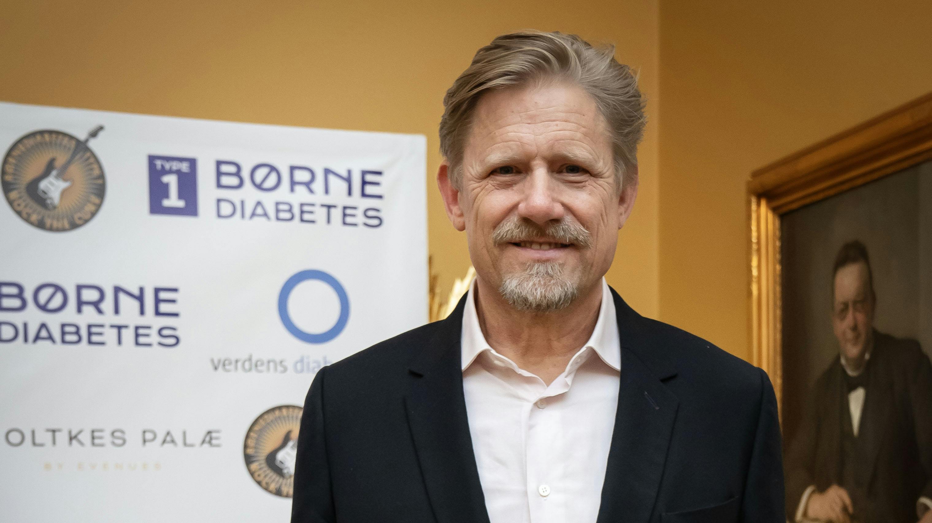 Peter Schmeichel bærer rundt på minderne om en grusom hændelse, der indtraf i påsken, da han lige var fyldt 18 år.