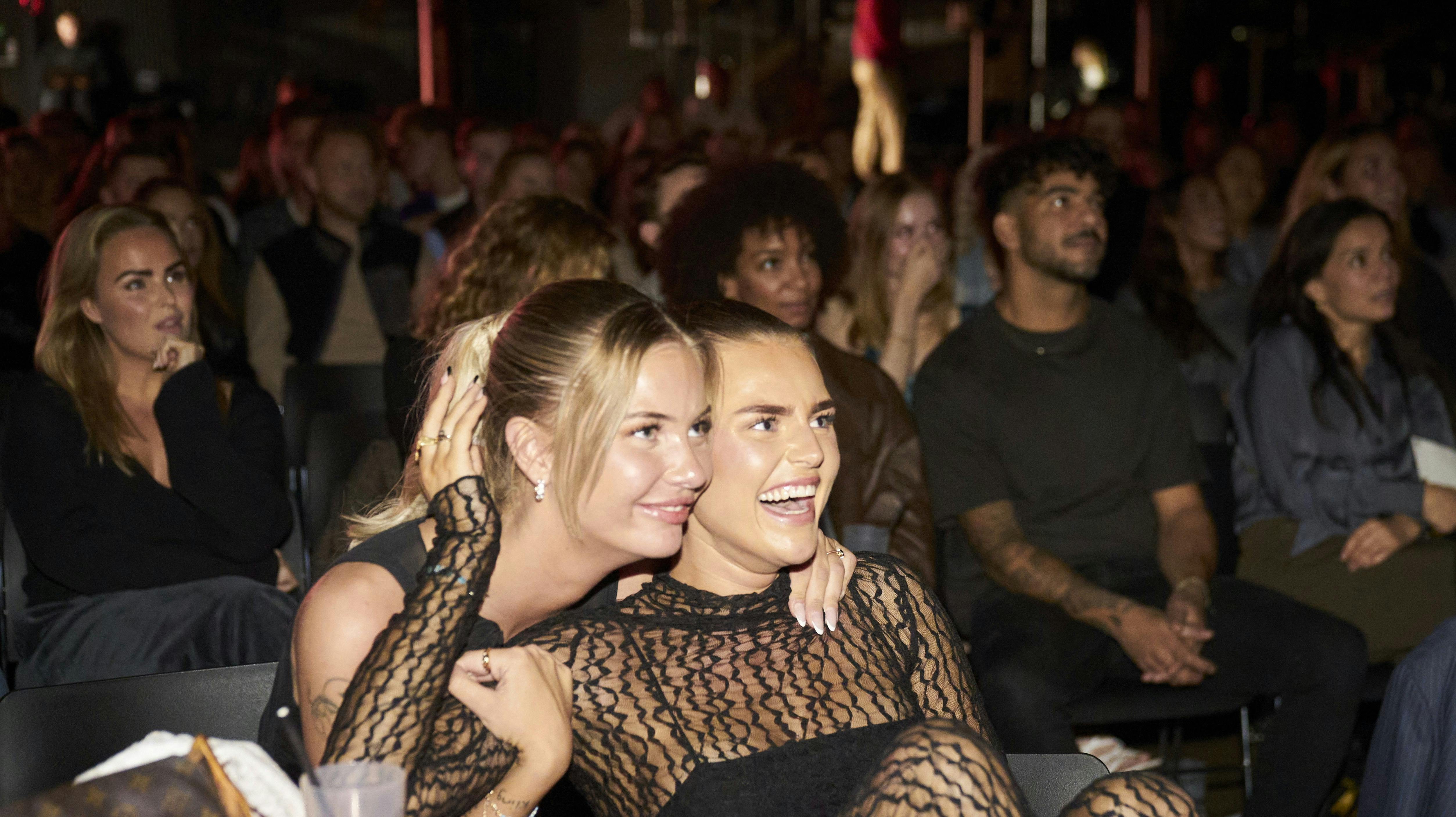 Anne Plejdrup og Sarah Dohn Paradise Hotel premiere