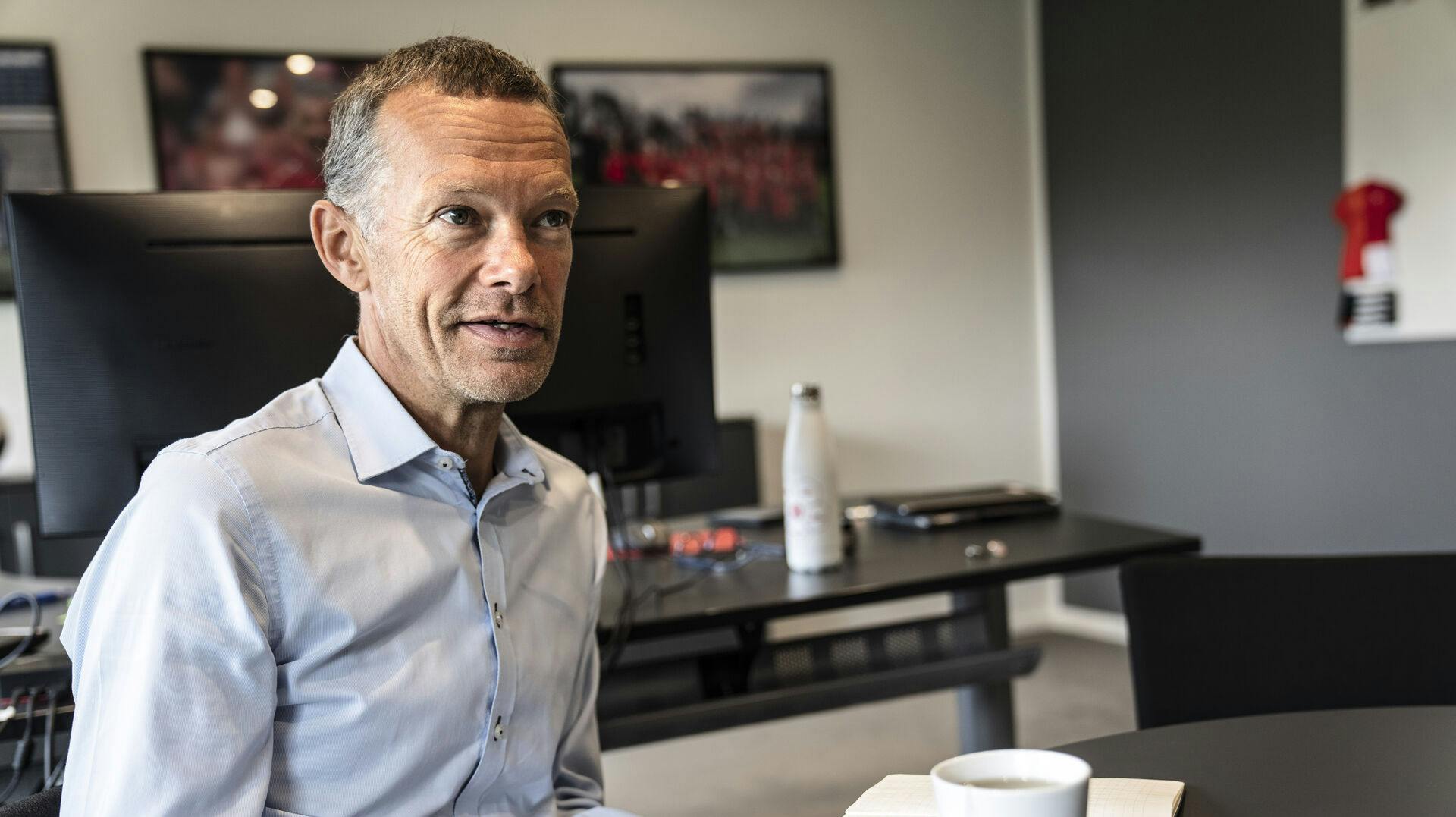 Erik Brøgger Rasmussen kan ikke svare på, hvor lang tid der går, før DBU opnår deres mål. 
