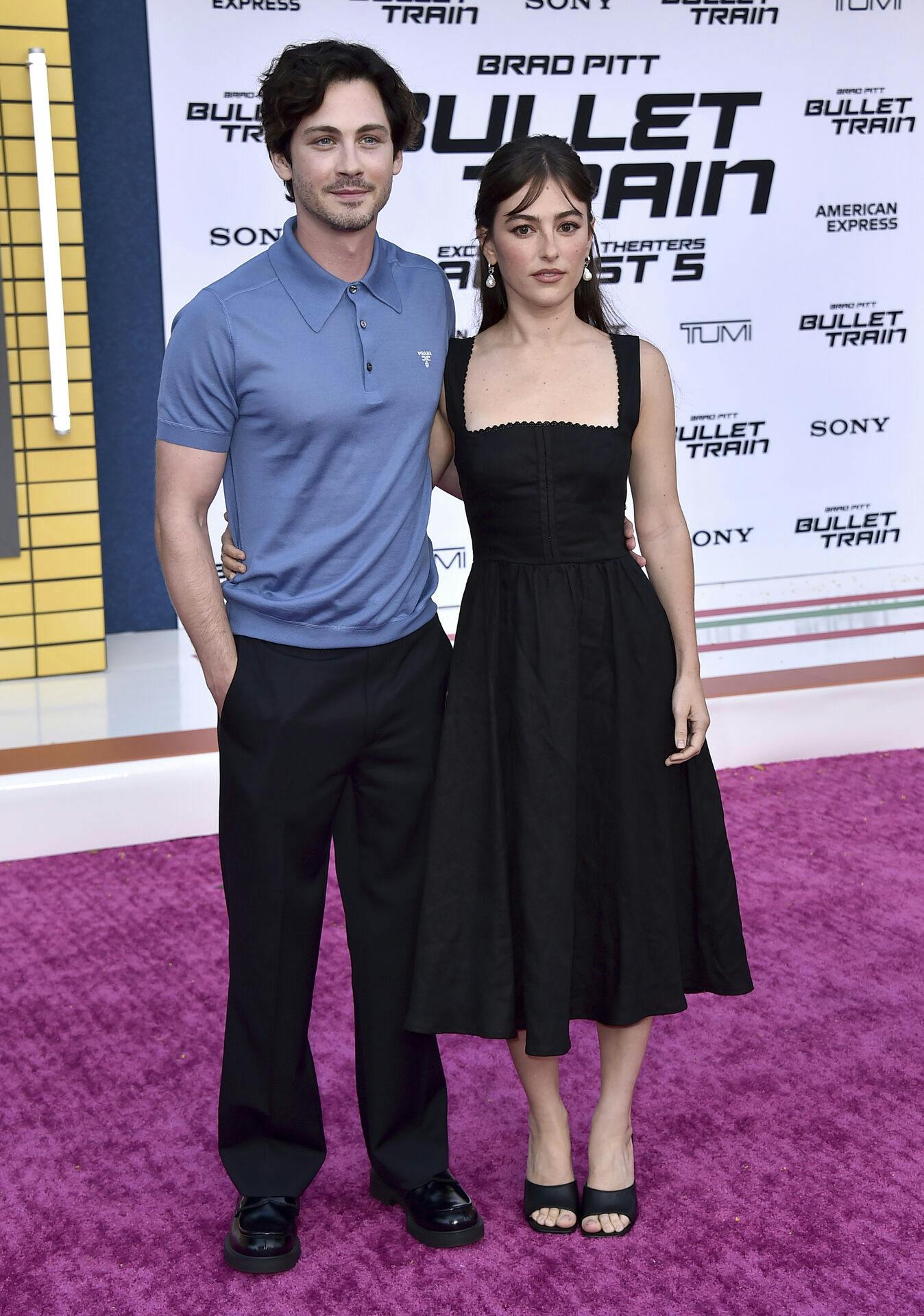 Ann Corrigan og Logan Lerman 