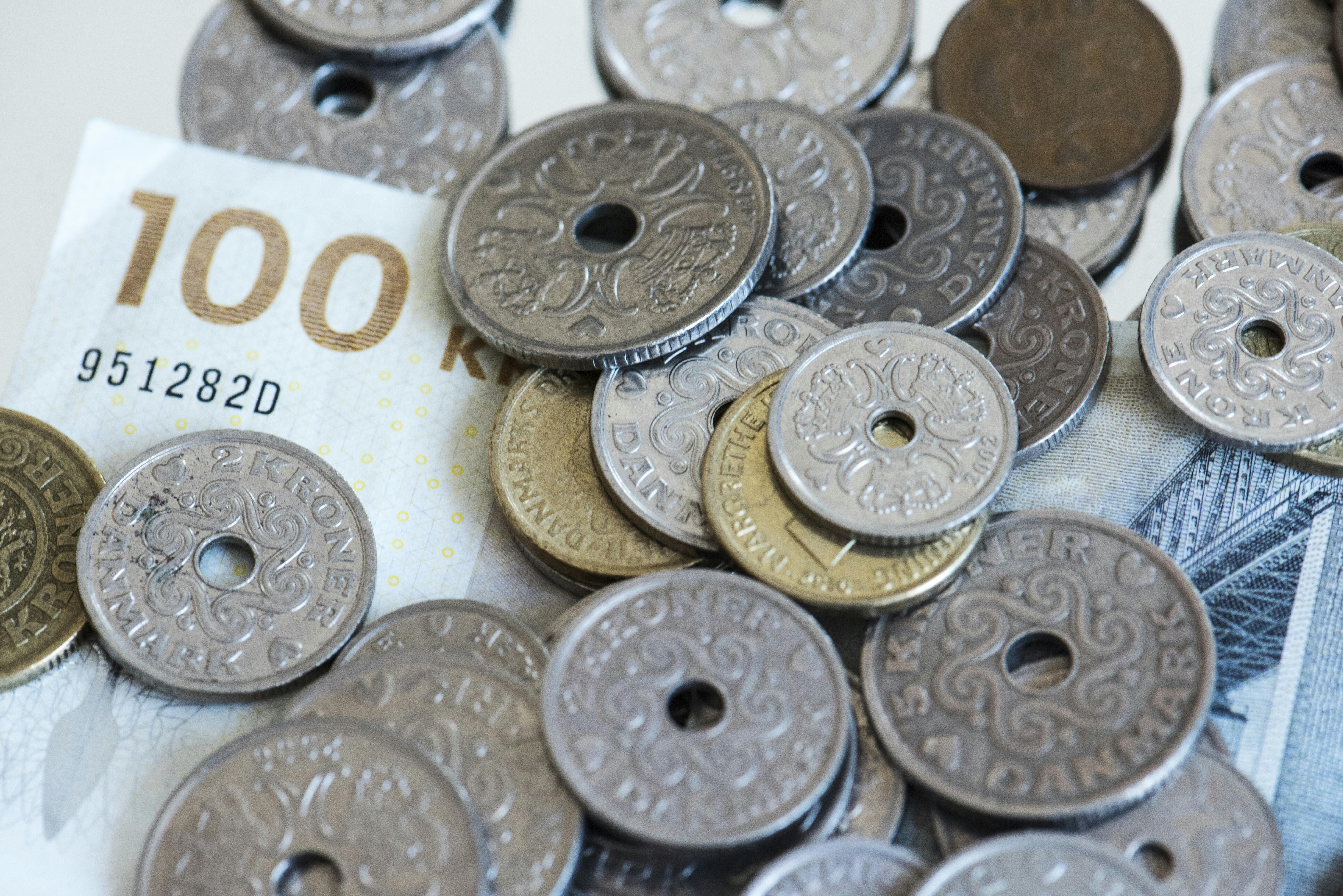 Folkepensionister kan se frem til en pæn stigning i pensionen i det nye år, viser tal. (Arkivfoto). 