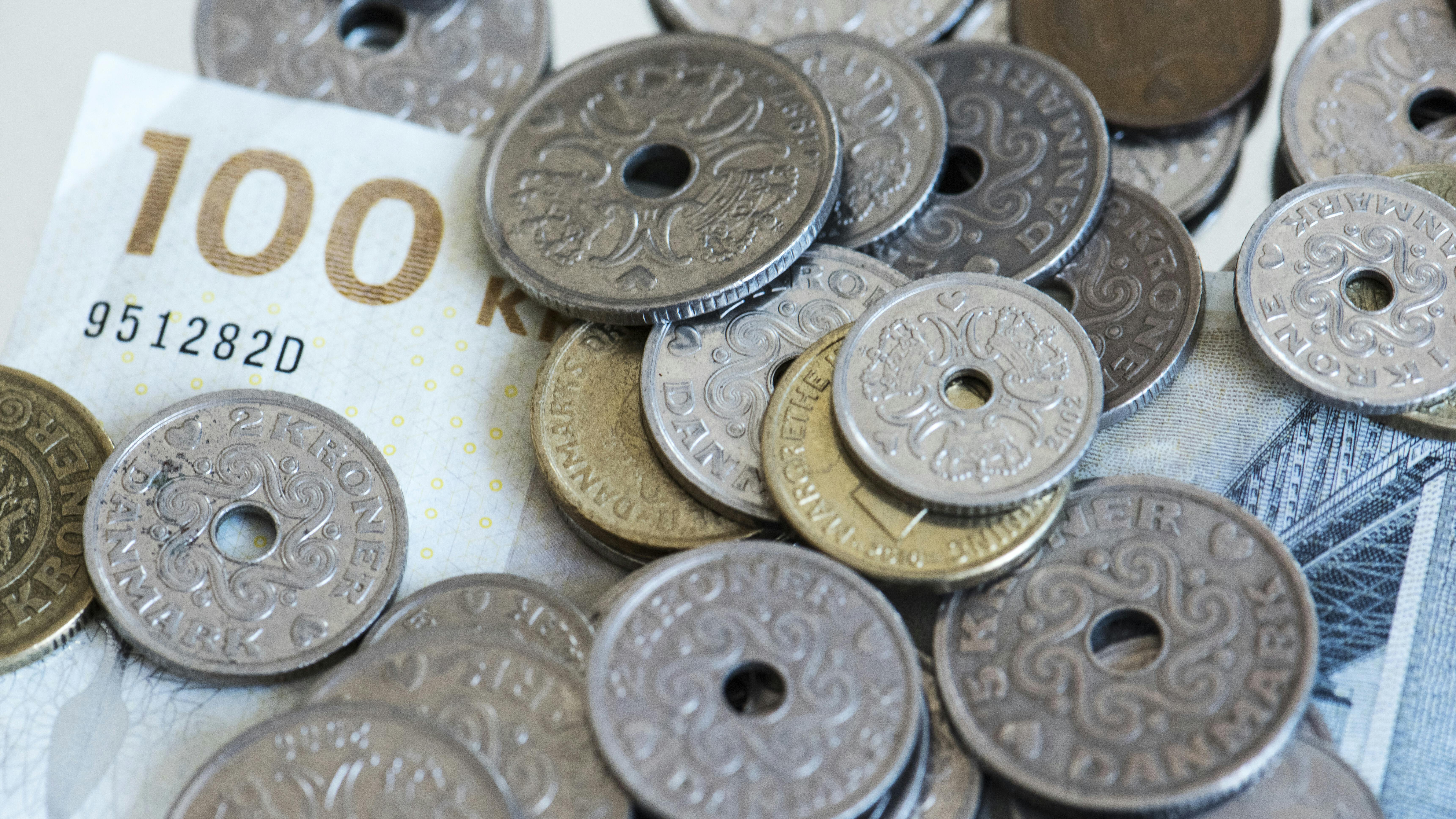 Folkepensionister kan se frem til en pæn stigning i pensionen i det nye år, viser tal. (Arkivfoto).
