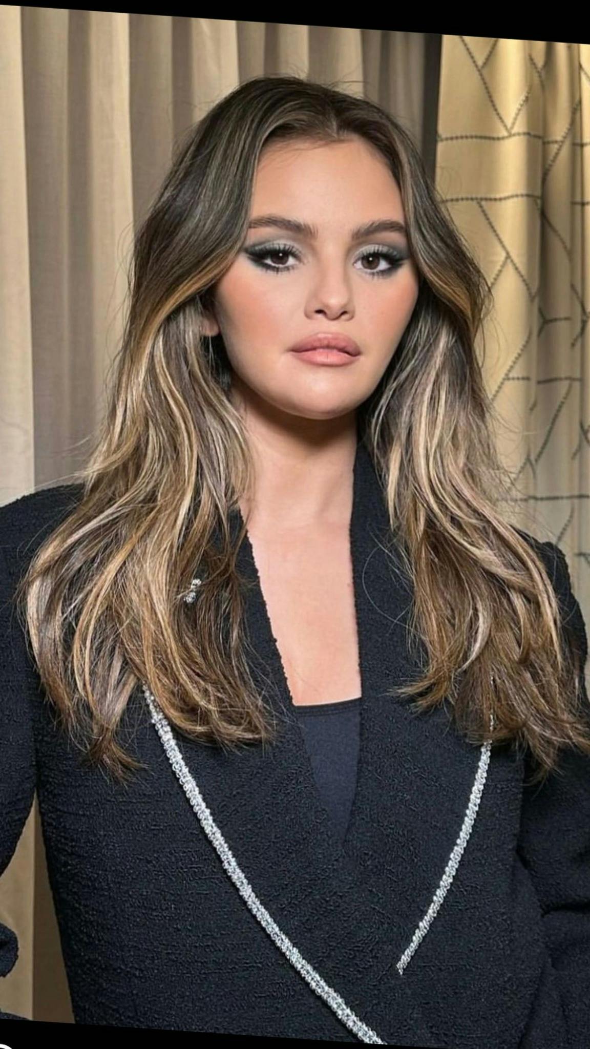 Selena Gomez leverer wow-faktor med sit nye hår.