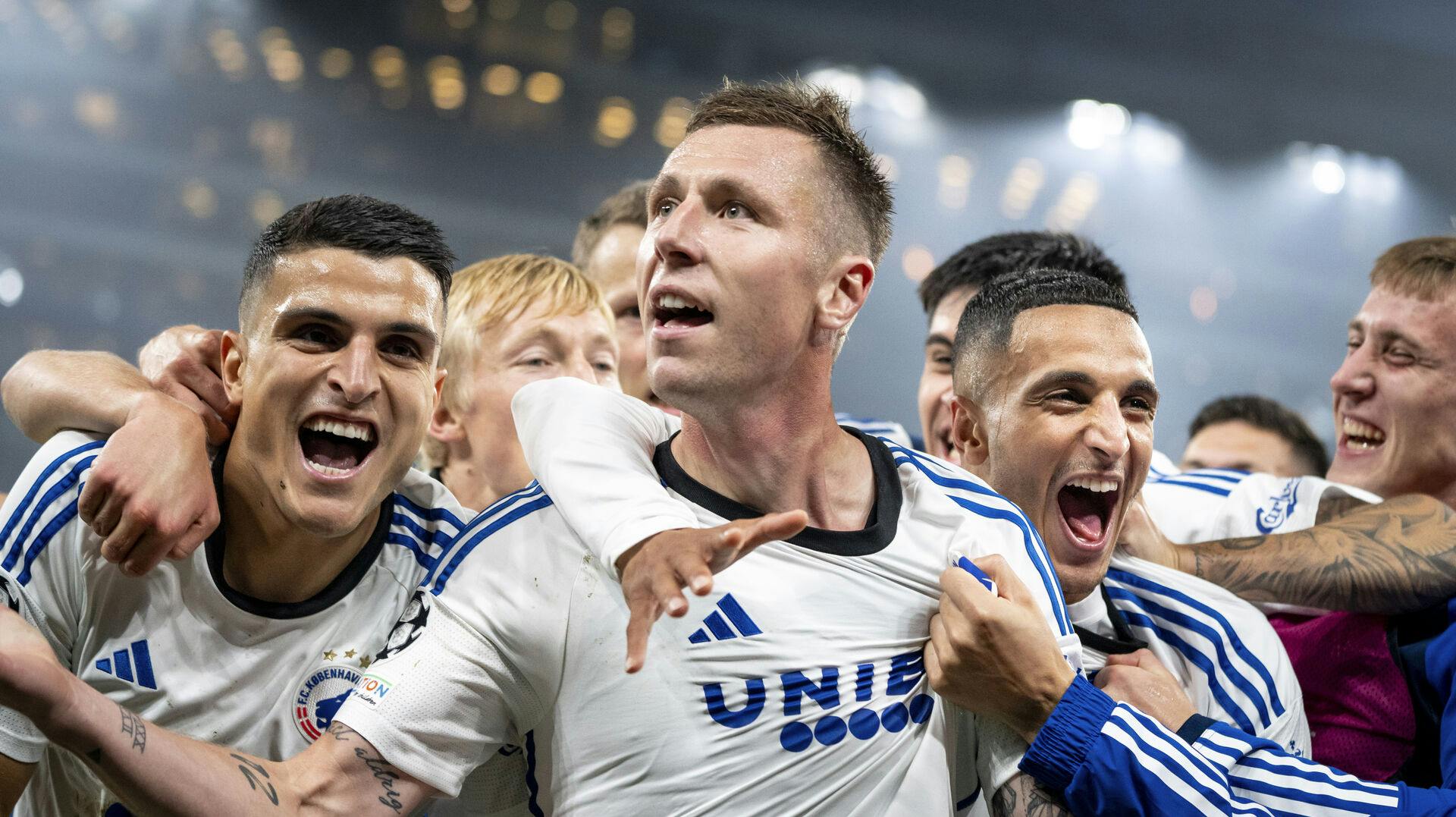 Trods Lukas Leragers scoring til 1-0 i Parken mod Bayern München, lykkedes det tyskerne at vende resultatet til 1-2 og snuppe alle tre point. 