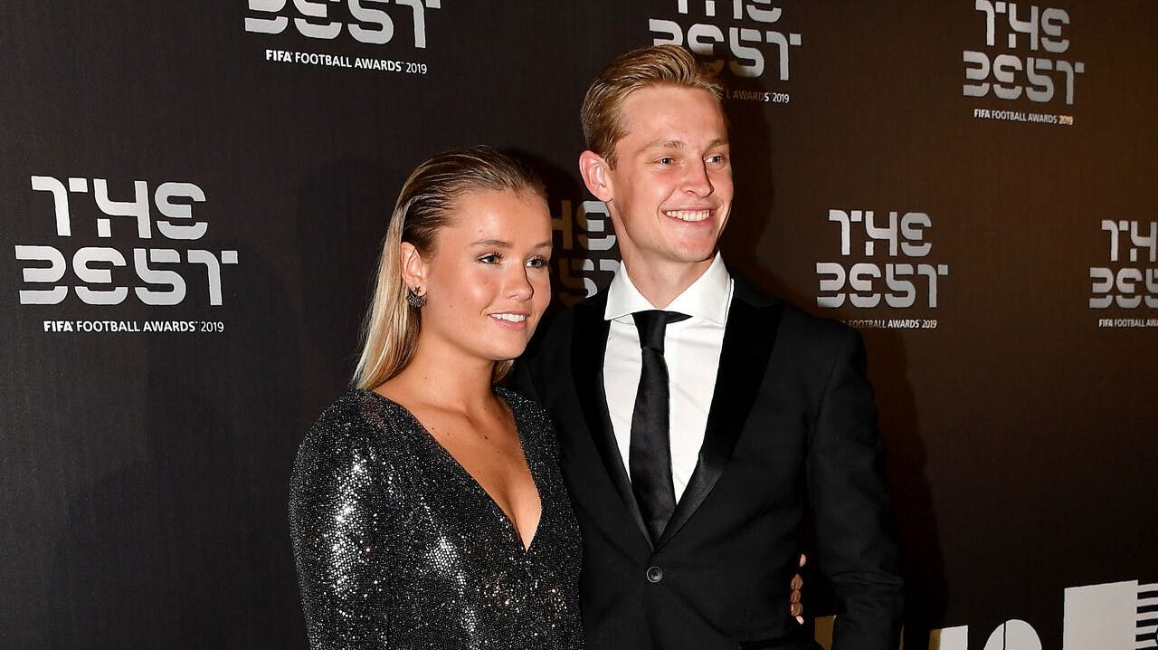 Frenkie de Jong og Mikky Kiemeney er blevet forældre for første gang. 