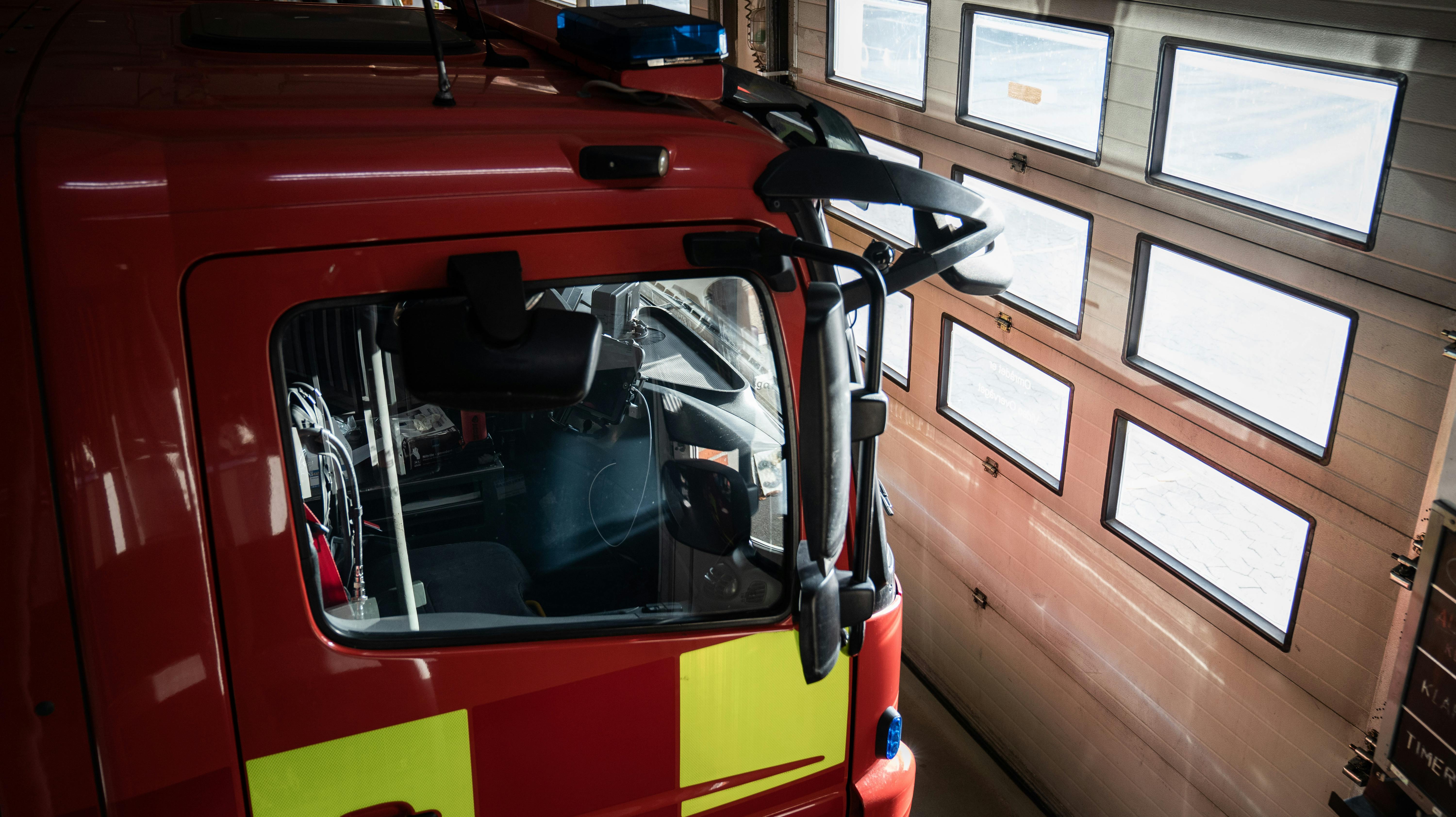 Brandvæsenet måtte i weekenden rykke ud til et hus i Stenlille.