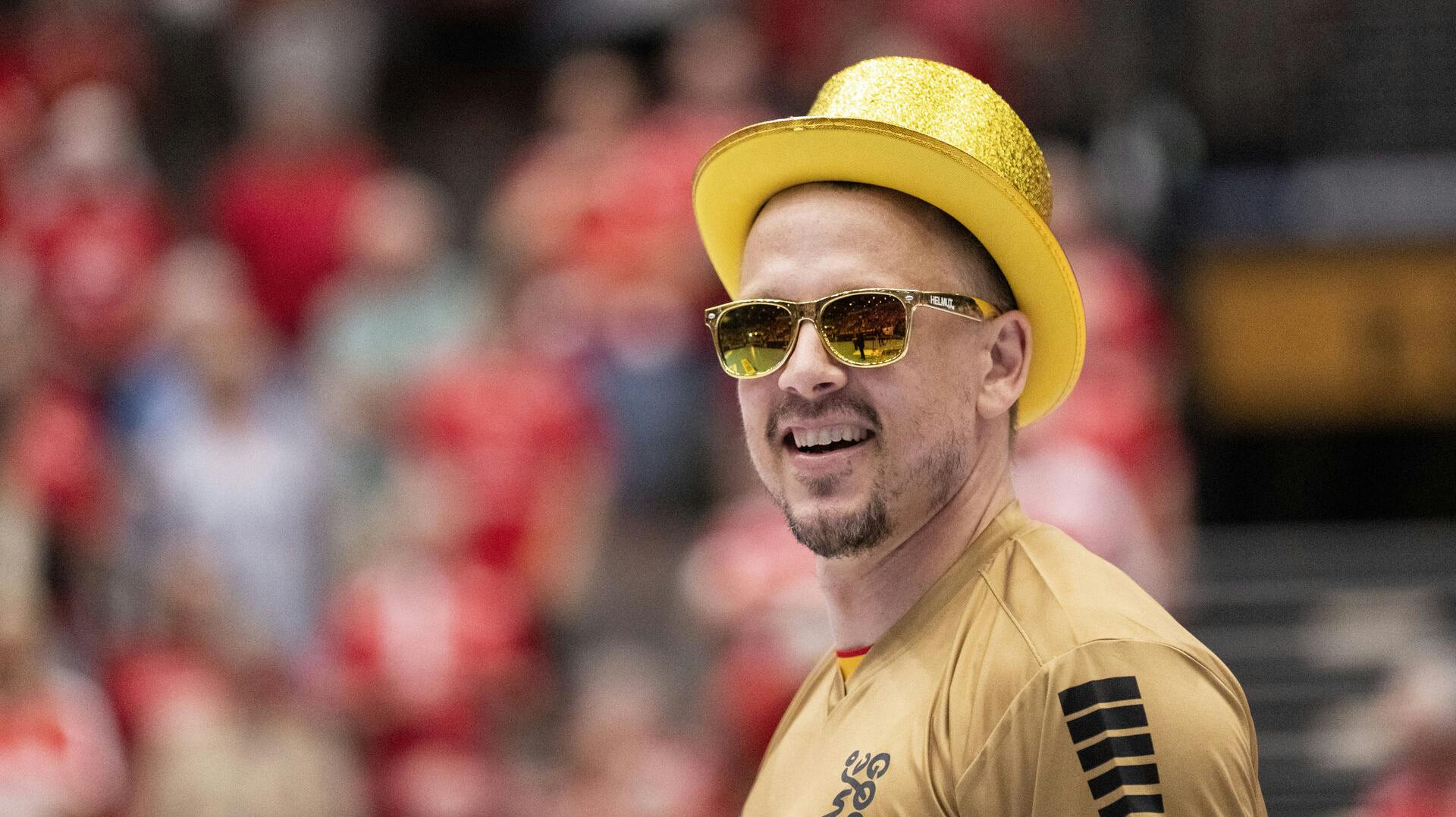 GOGs Morten Toft Olsen har iført sig guld efter den 3. DM-finale mellem Aalborg Håndbold og GOG i Aalborg lørdag den 10. juni 2023. (Foto: Bo Amstrup/Ritzau Scanpix)