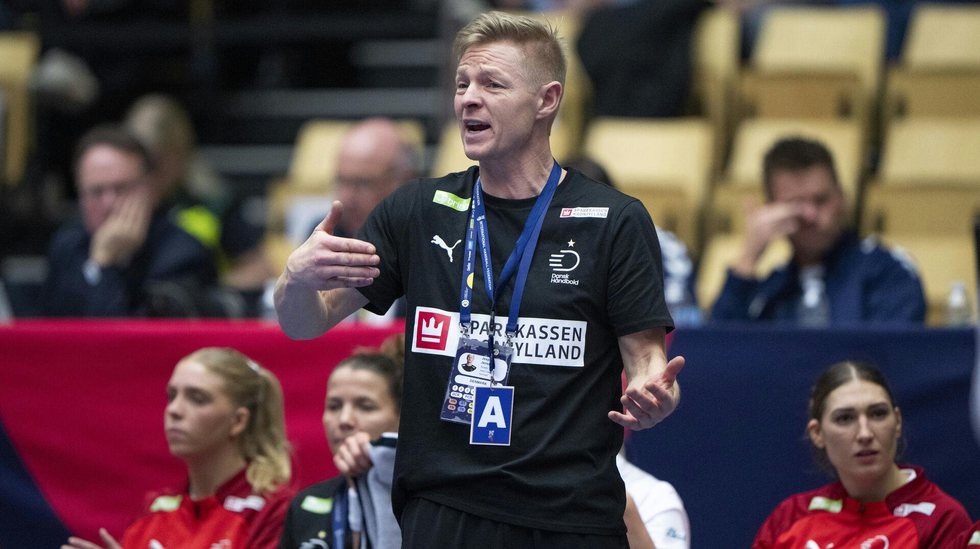 Jesper Jensen forstår godt, at søndagens VM-kamp mod Chile ikke var noget stort trækplaster.