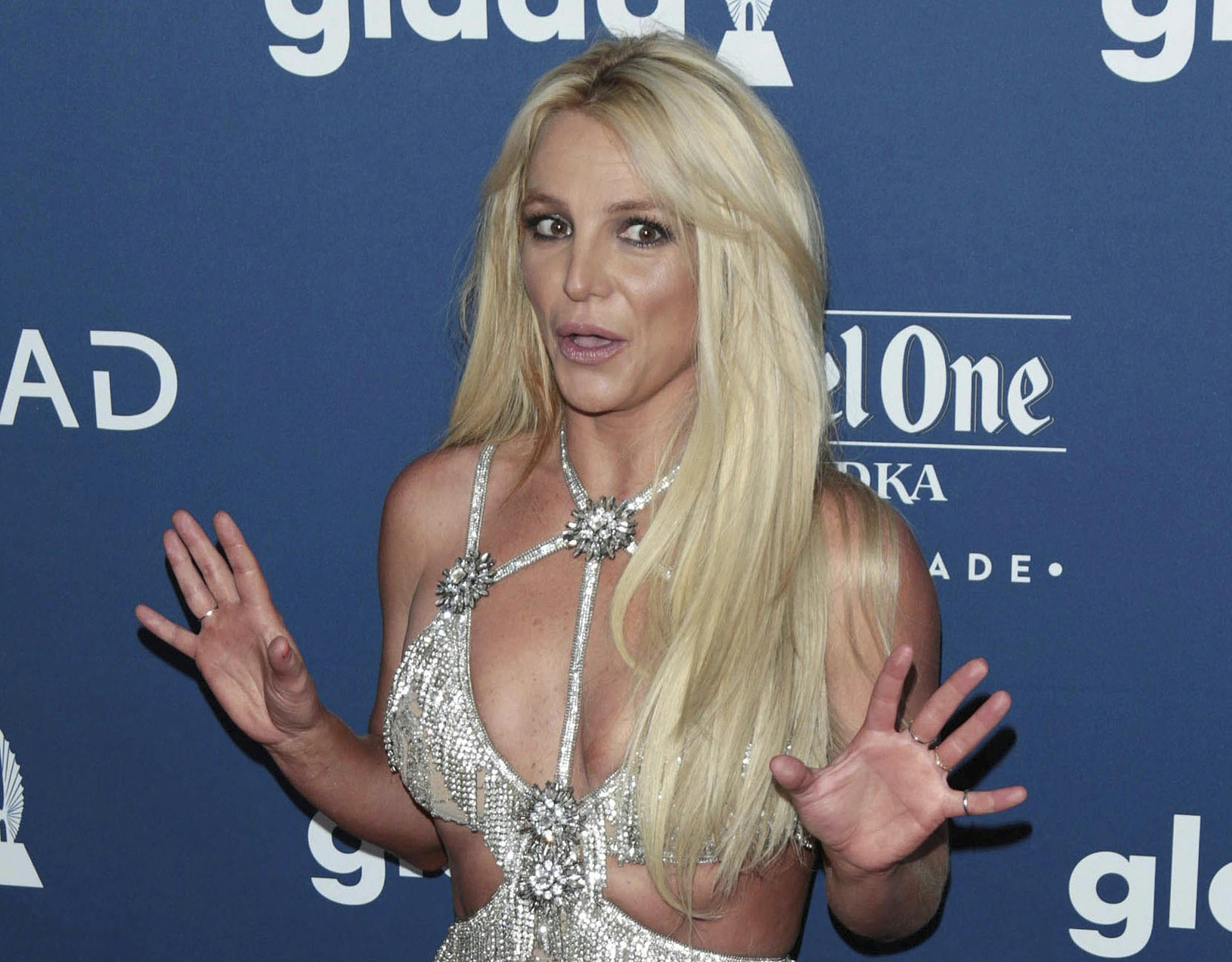 Britney Spears' mentale helbred har været omdrejningspunktet for mange diskussioner og spekulationer. Nu er der måske kastet lys over, hvad hun fejler.&nbsp;