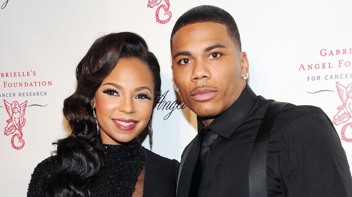 Der er en vaskeægte musikbaby på vej. Ashanti er gravid med sit og Nellys første fælles barn.