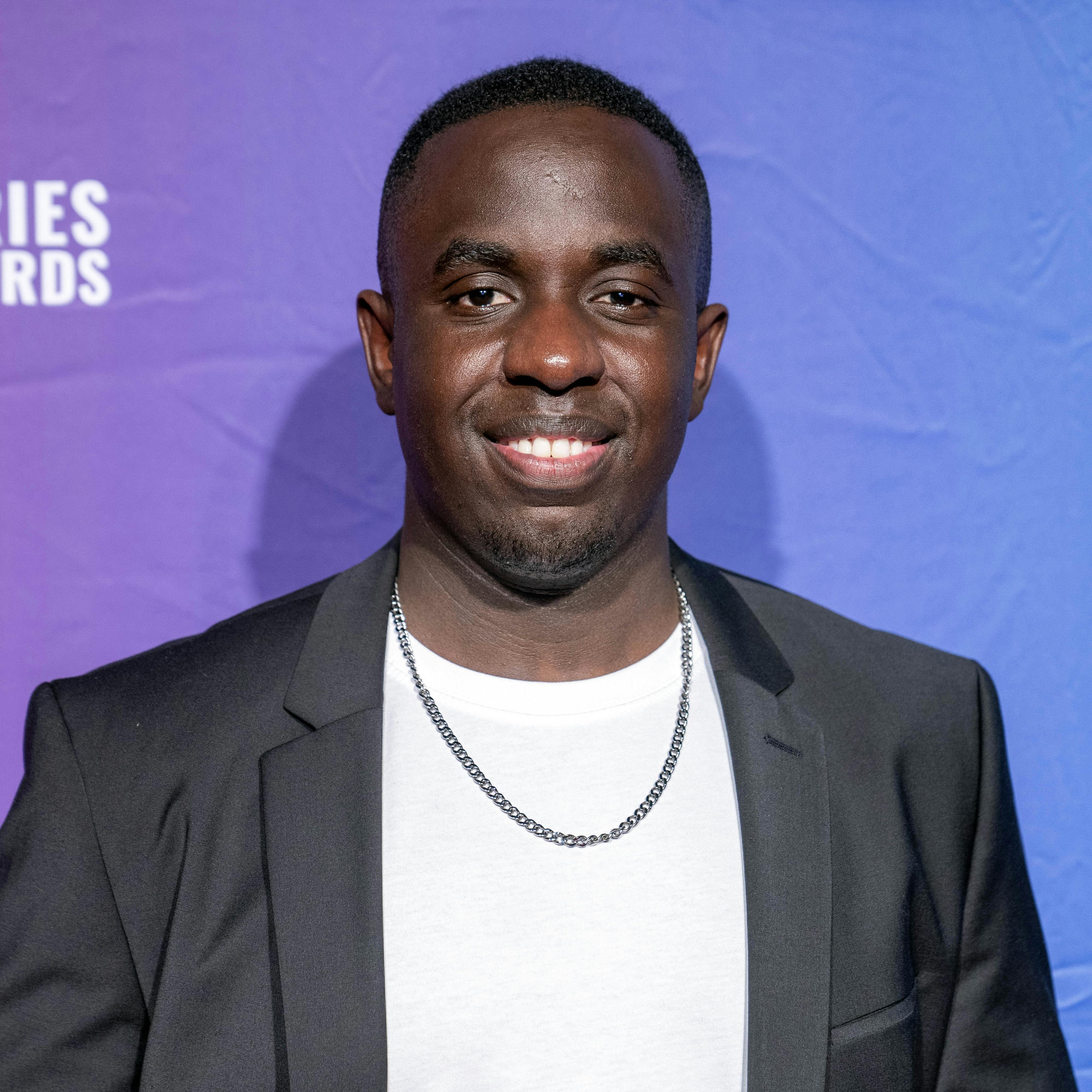 Det er svært ikke at blive lidt inspireret af, hvordan Melvin Kakooza har kæmpet sig tilbage mod toppen, efter han i 2021 blev ramt af en hjernetumor i baghovedet.