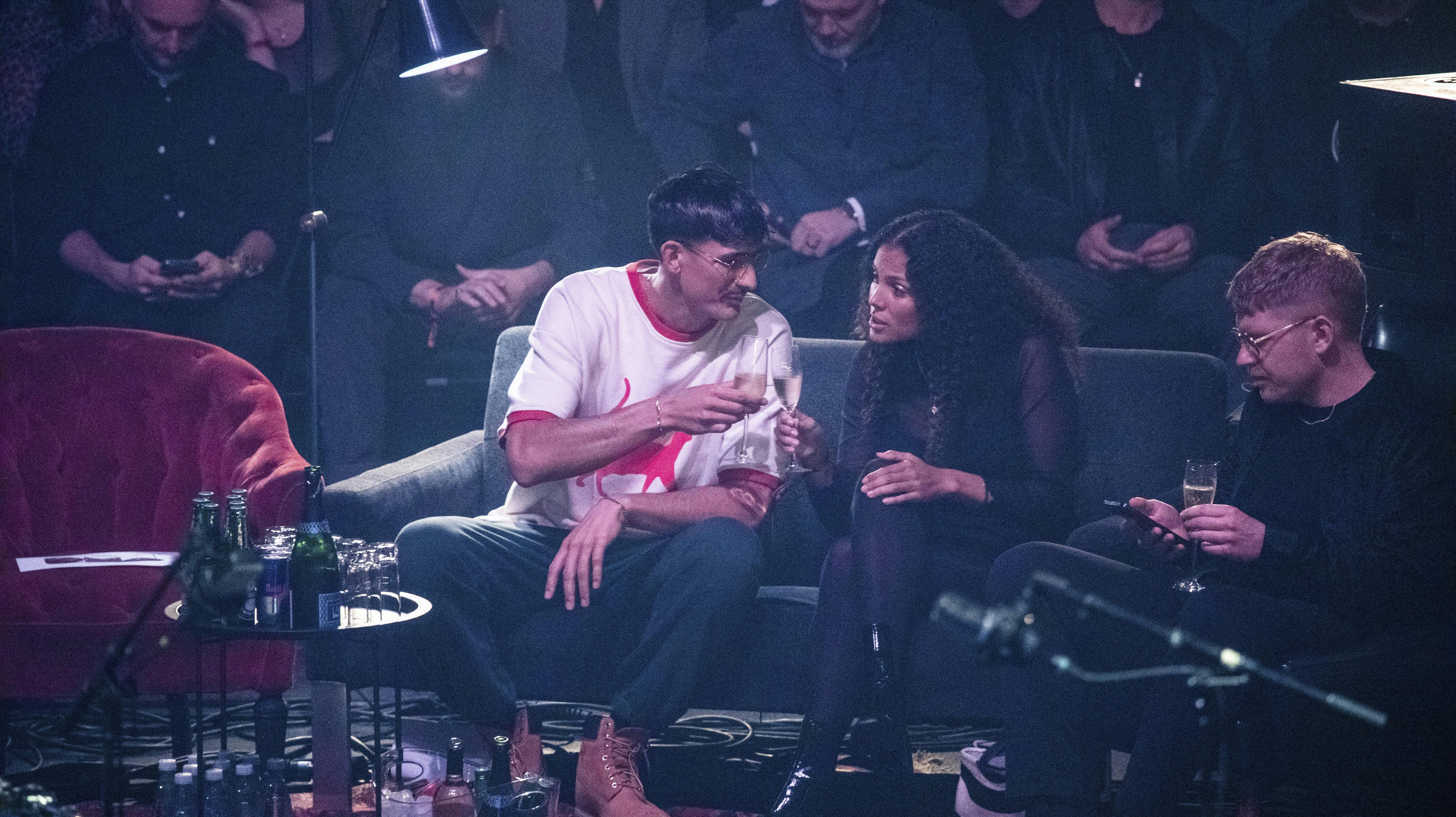 Tobias Rahim har aldrig vist Sabrina frem for offentligheden, men i 2021 havde han kæresten med til Danish Music Awards.