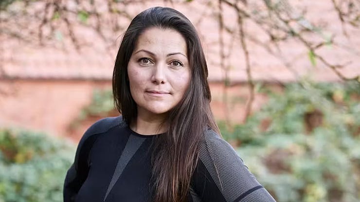 Christina blev kendt for sin medvirken i det populære TV 2-program "Årgang 0".