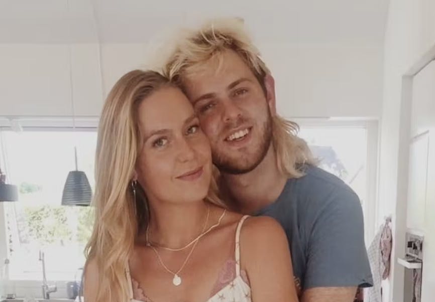 Albert Dyrlund og Maria J. Andersen var kærester, da den kendte YouTuber og musiker døde kun 22 år gammel.