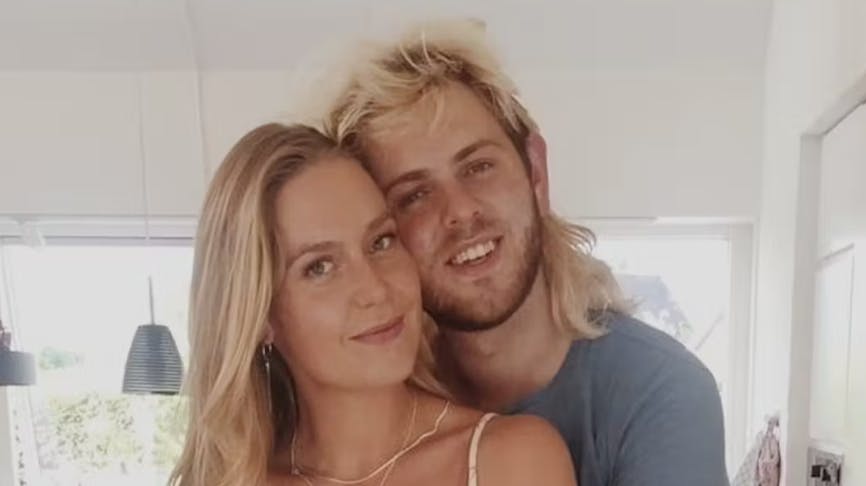 Albert Dyrlund og Maria J. Andersen var kærester, da den kendte YouTuber og musiker døde kun 22 år gammel.