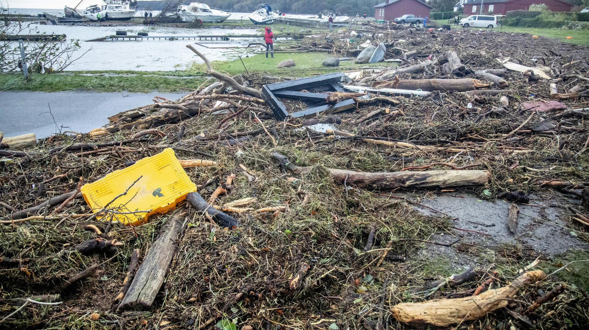 Hesnæs Havn lukker på grund af skader.