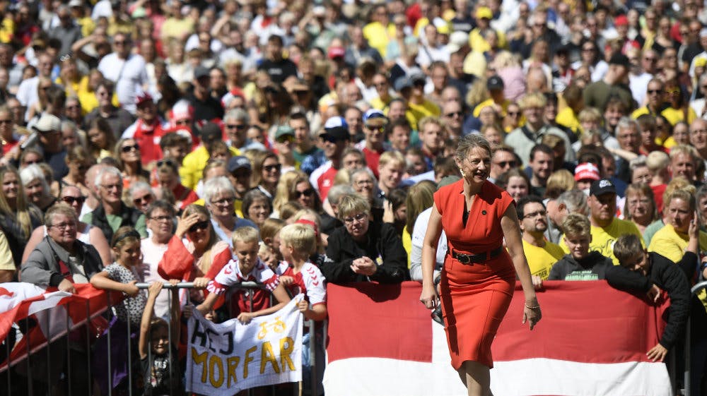 Københavns overborgmester, Sophie Hæstorp Andersen, der her ses ved sommerens Jonas Vingegaard-hyldest, glæder sig over, at World Tour kommer til Danmark. (Arkivfoto). 