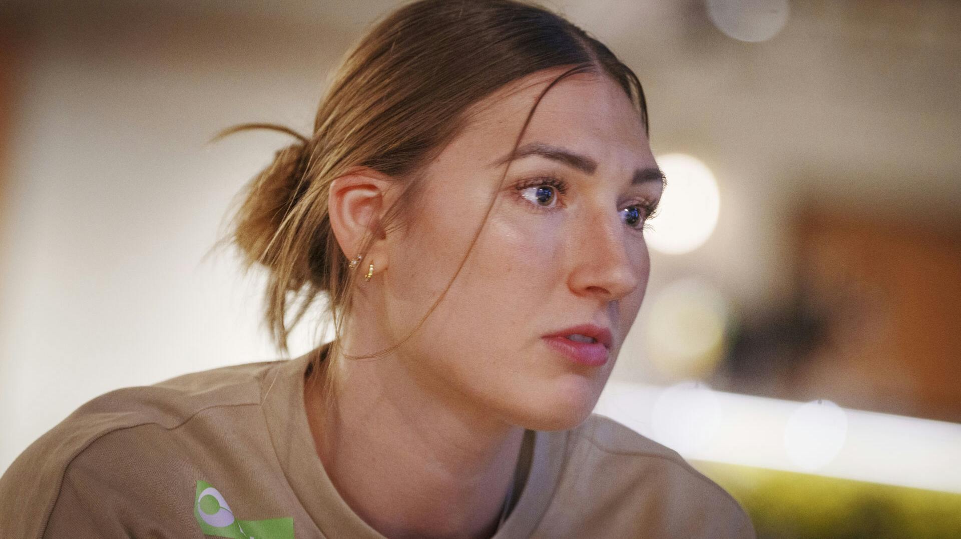 Det var en tydeligt rørt og frustreret Line Haugsted, der mødte pressen efter semifinalenederlaget. 