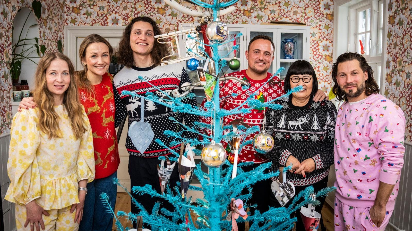 I begyndelsen af året var Sara Lygum i julestemning i en uge sammen med Ulla Vejby, Jaffer Janjooa, Thomas Evers Poulsen, Rosa Kildahl og Simon Stenspil, da de optog ”Nu’ det jul igen” til TV 2