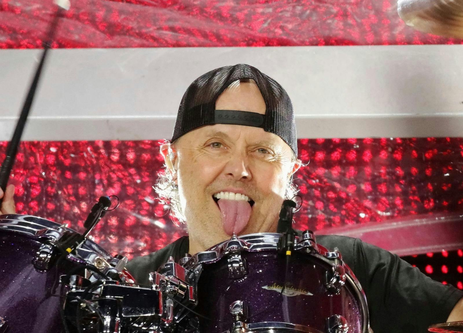 Der er stadig energi på drengen, når Metallica folder sig ud. Til sommer kan de opleves i Parken.